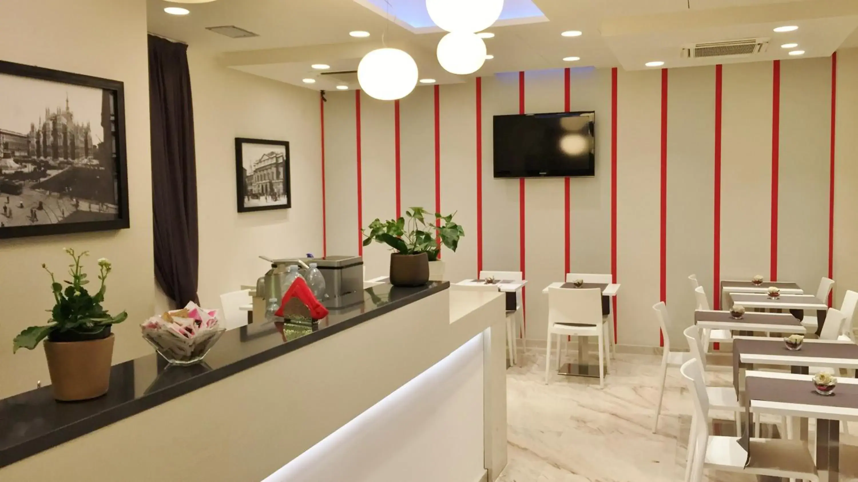 Restaurant/places to eat in Hotel Sempione Restaurant/places to eat in Hotel Sempione