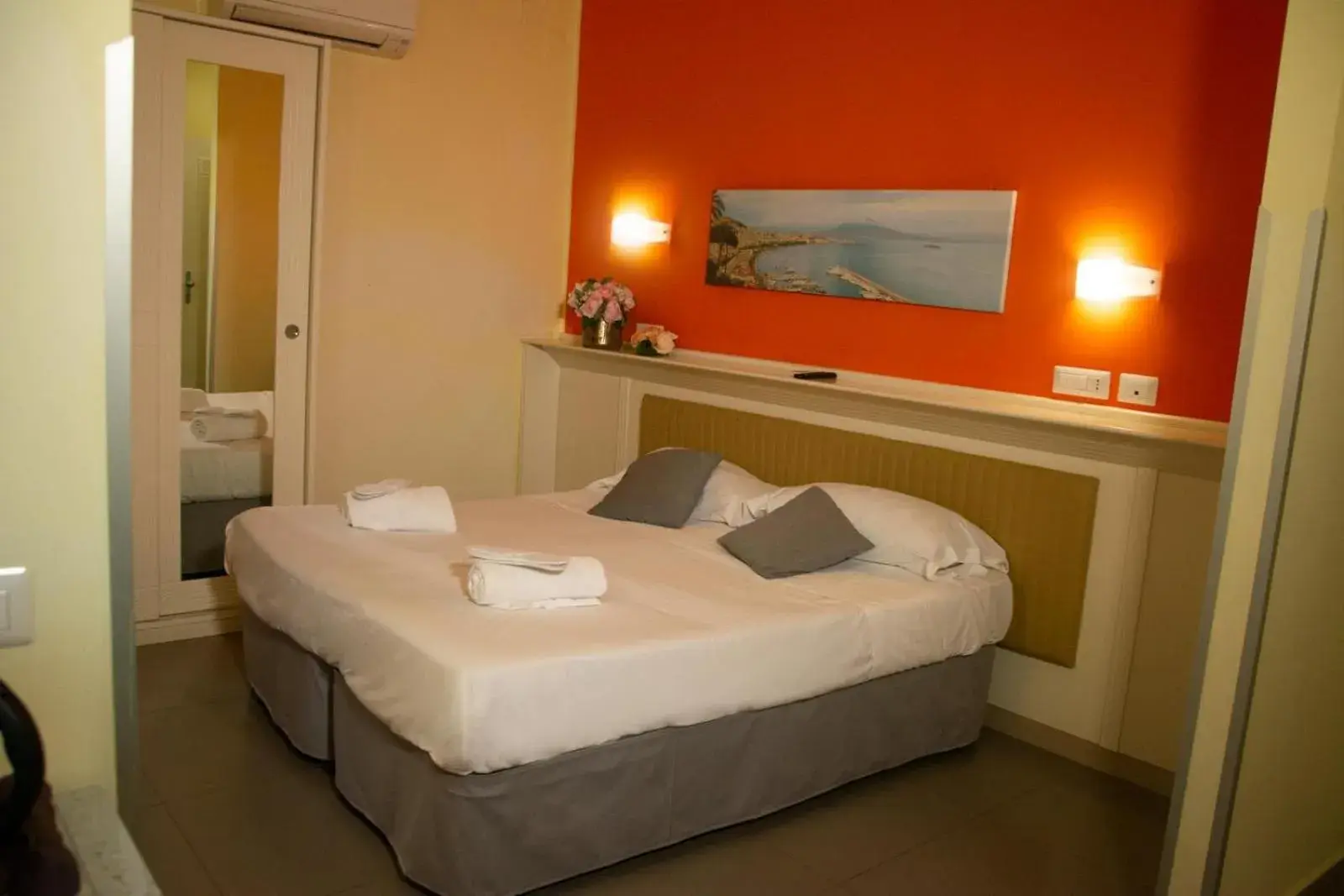 Bedroom, Bed in Capodichino International Hotel Bedroom, Bed in Capodichino International Hotel