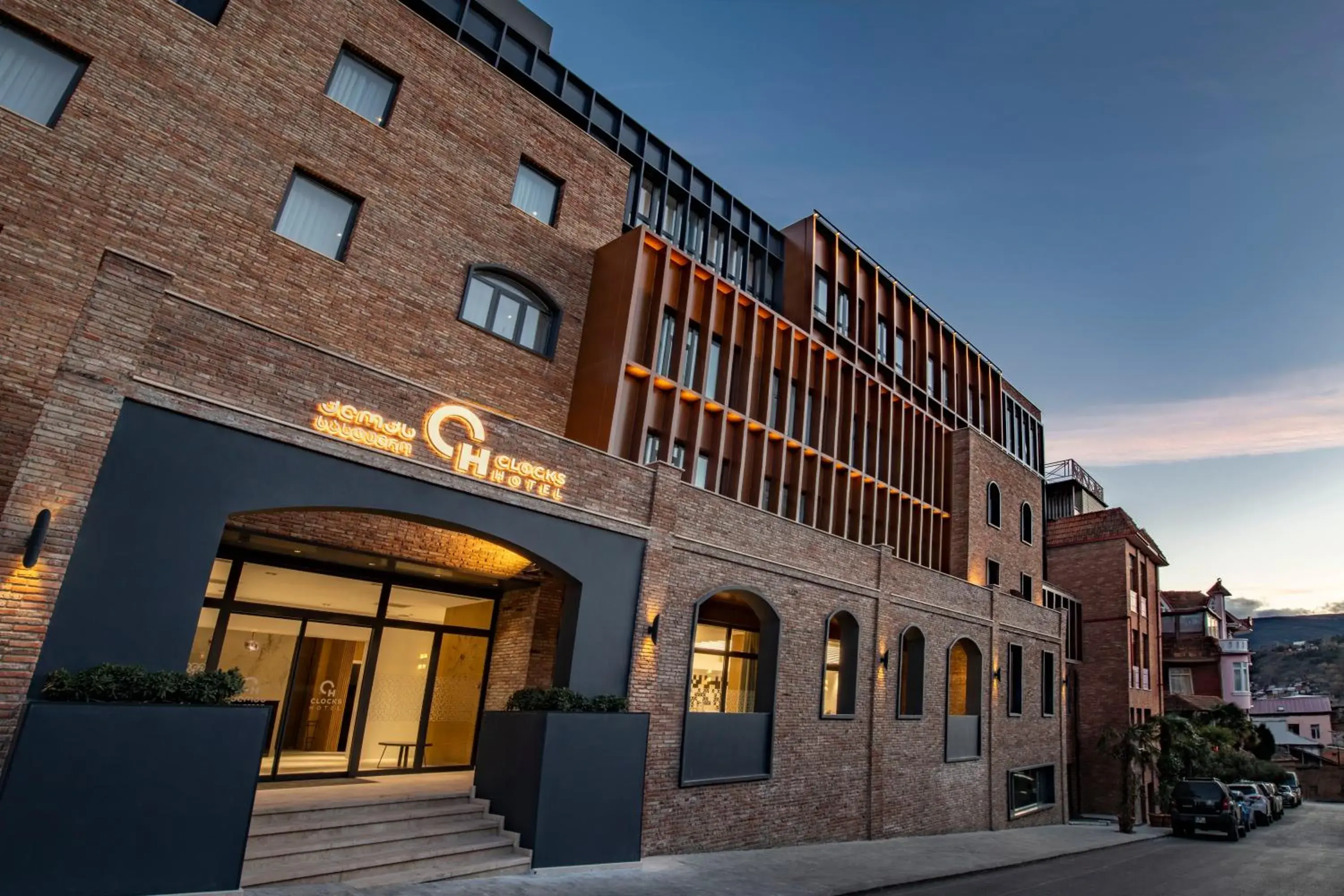 Property building in Clocks Hotel Tbilisi Property building in Clocks Hotel Tbilisi