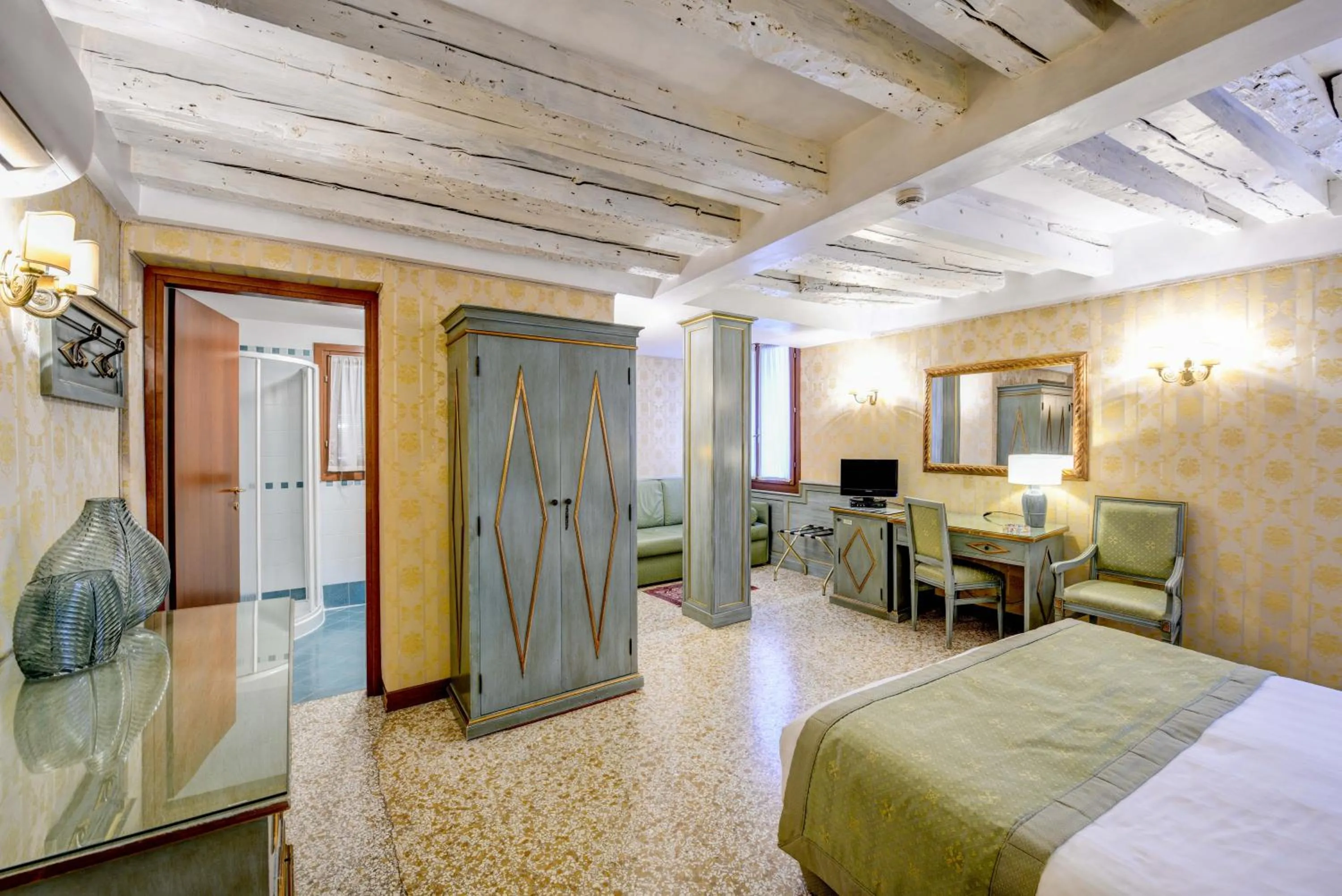 Bedroom, Bed in Locanda La Corte