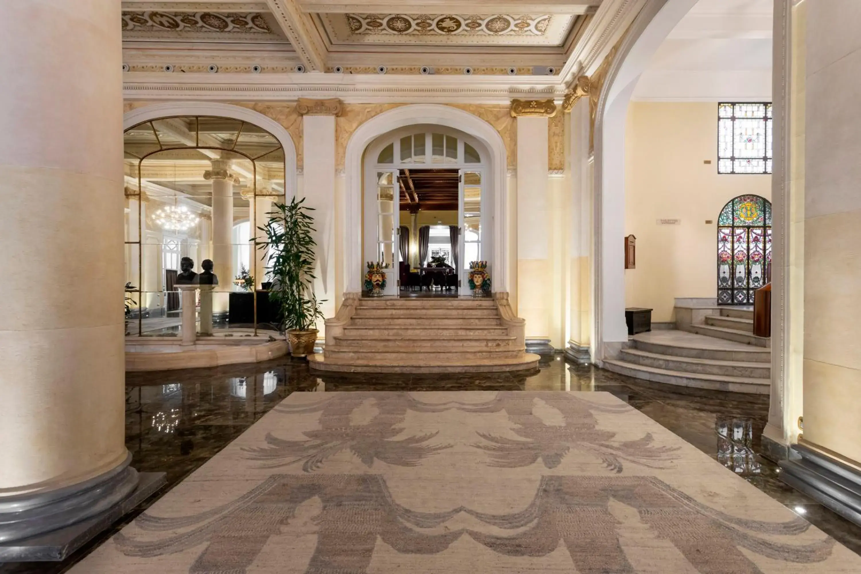 Lobby or reception in Grand Hotel Et Des Palmes Lobby or reception in Grand Hotel Et Des Palmes