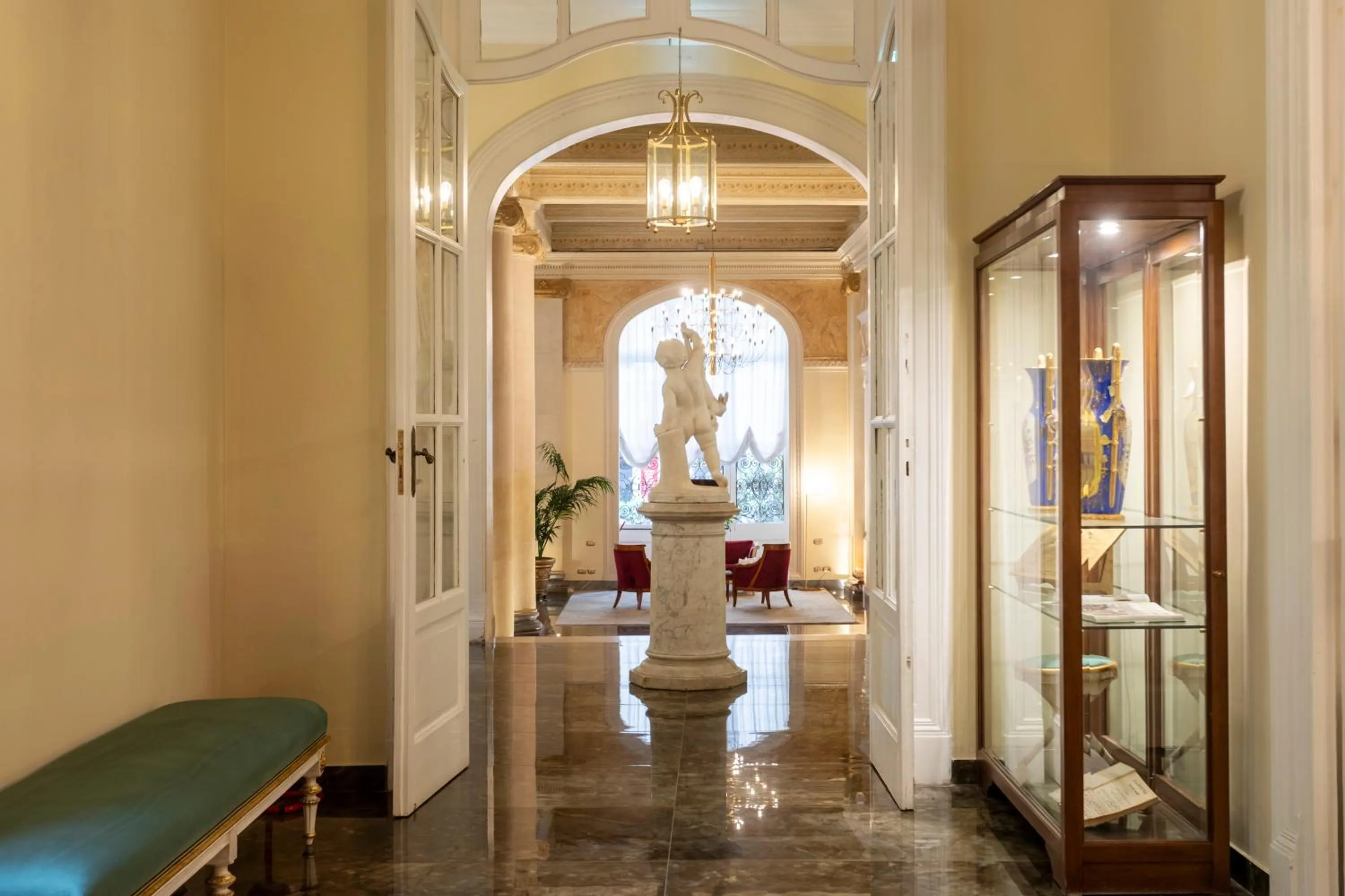 Lounge or bar in Grand Hotel Et Des Palmes