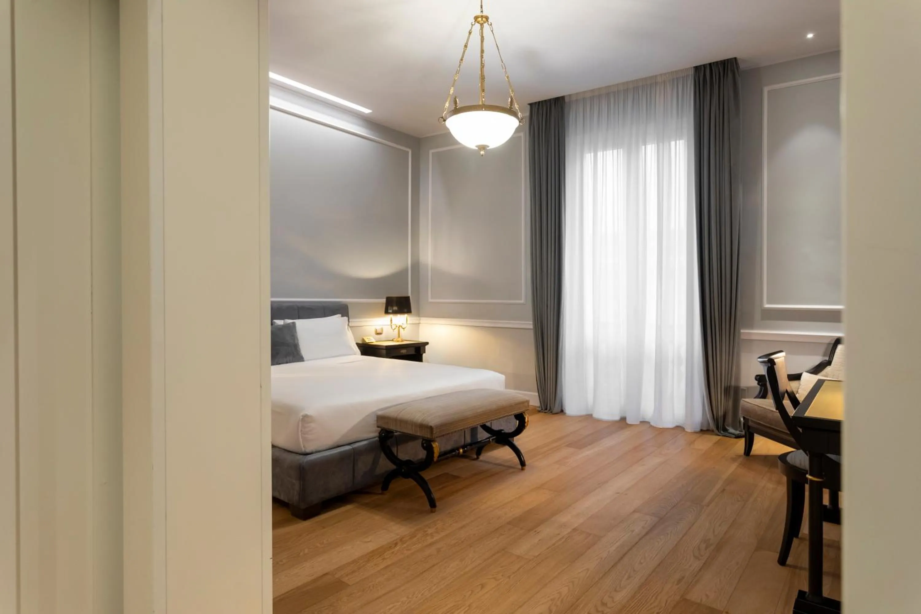 Bedroom, Bed in Grand Hotel Et Des Palmes