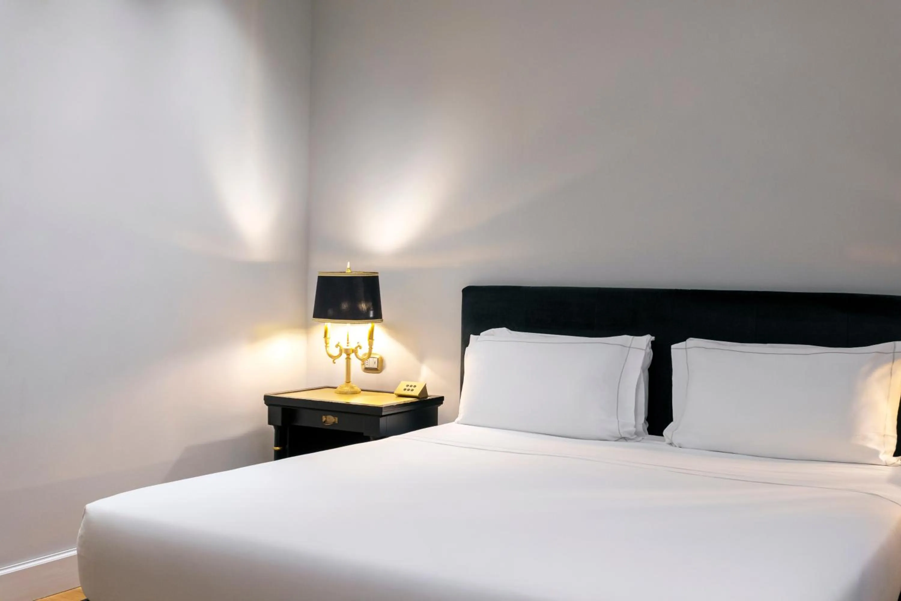 Bedroom, Bed in Grand Hotel Et Des Palmes