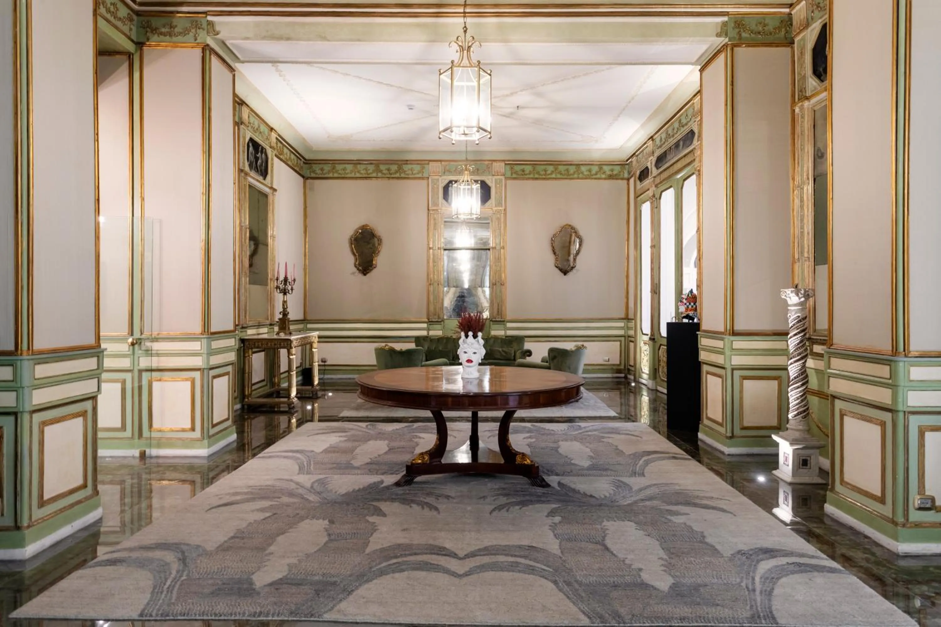 Lounge or bar in Grand Hotel Et Des Palmes