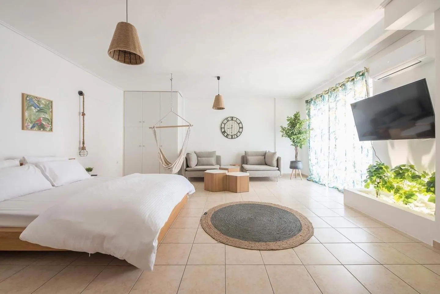 Seating area, Bed in Athenian home