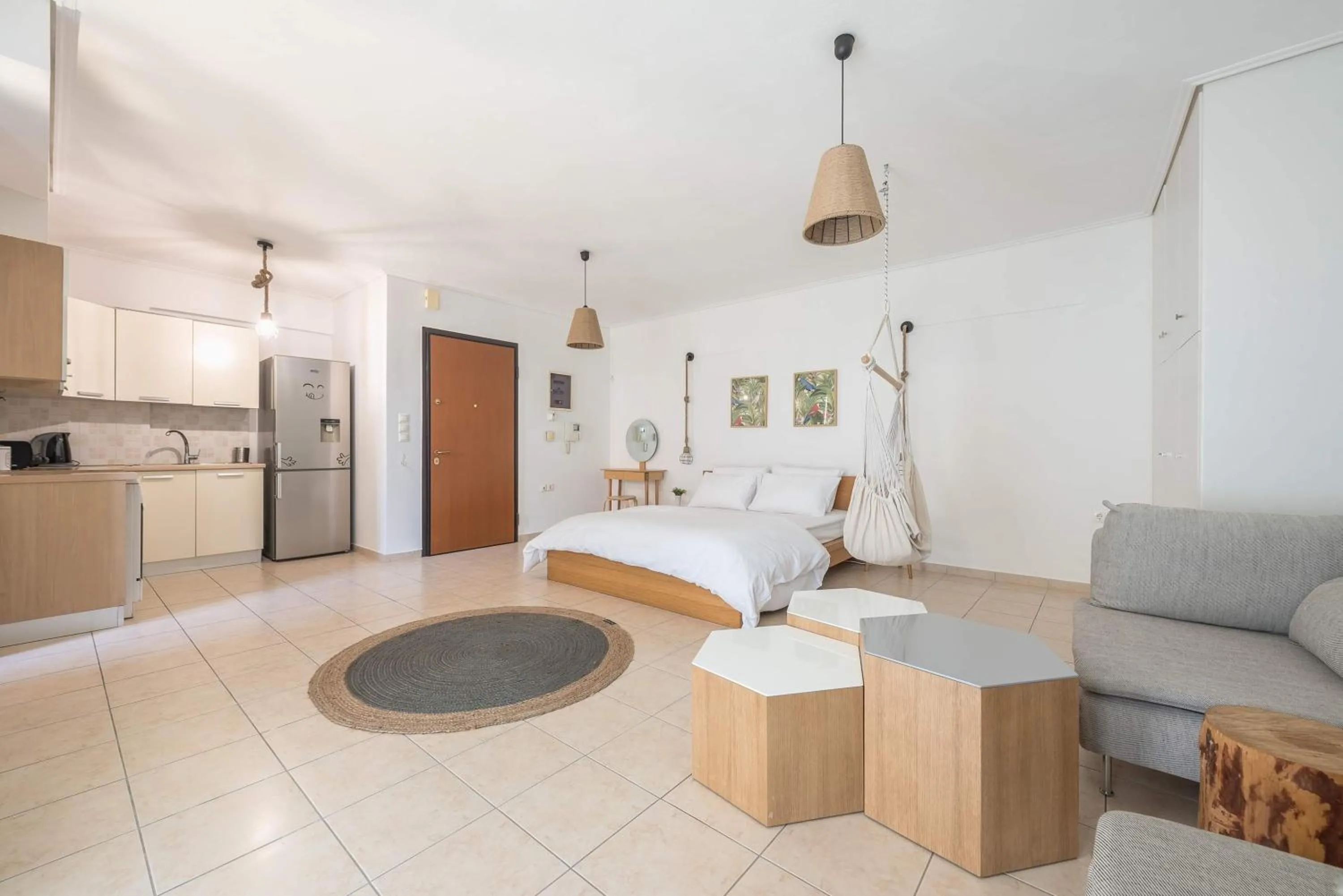 Seating area, Bed in Athenian home