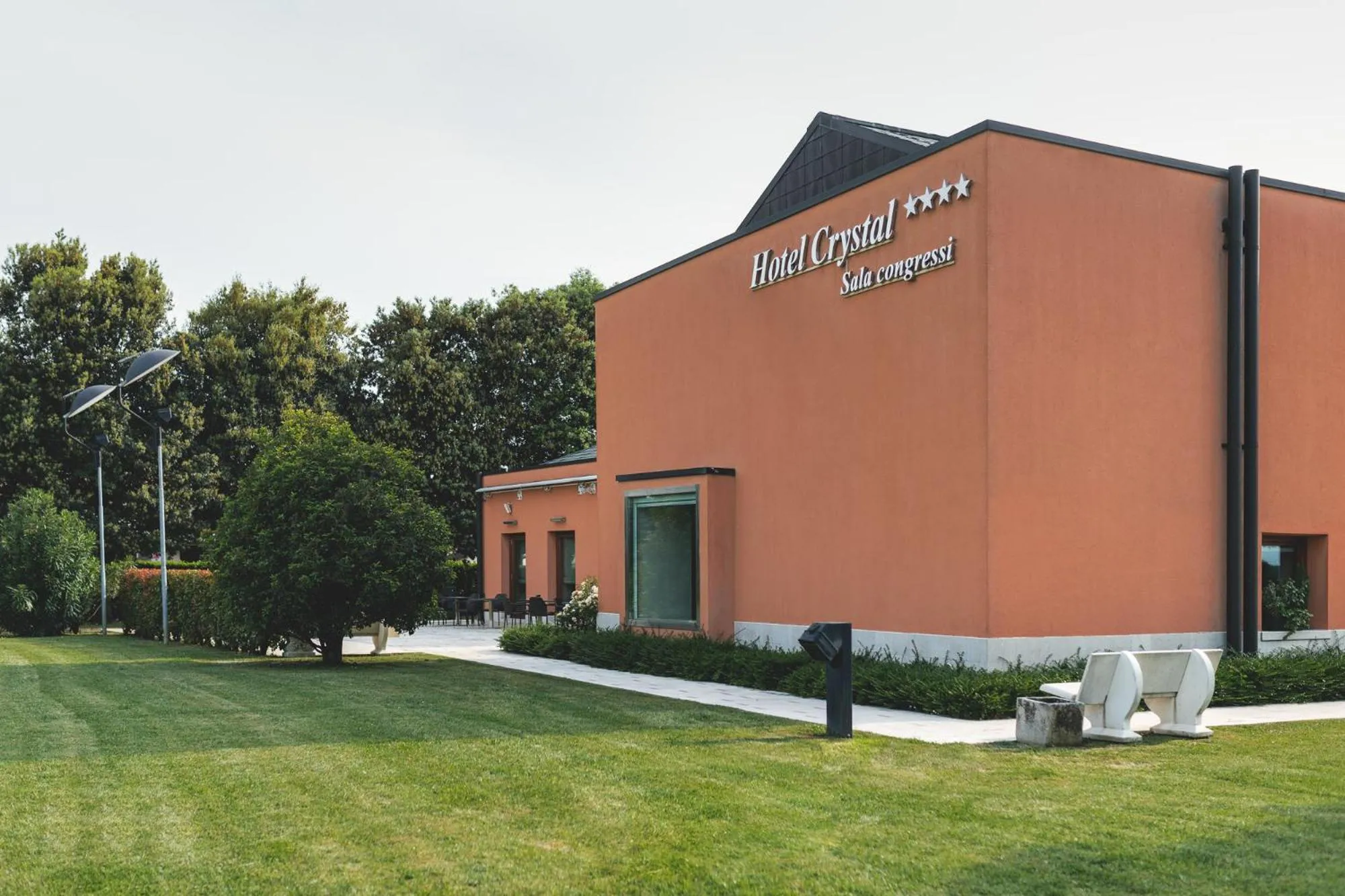 Hotel Crystal
