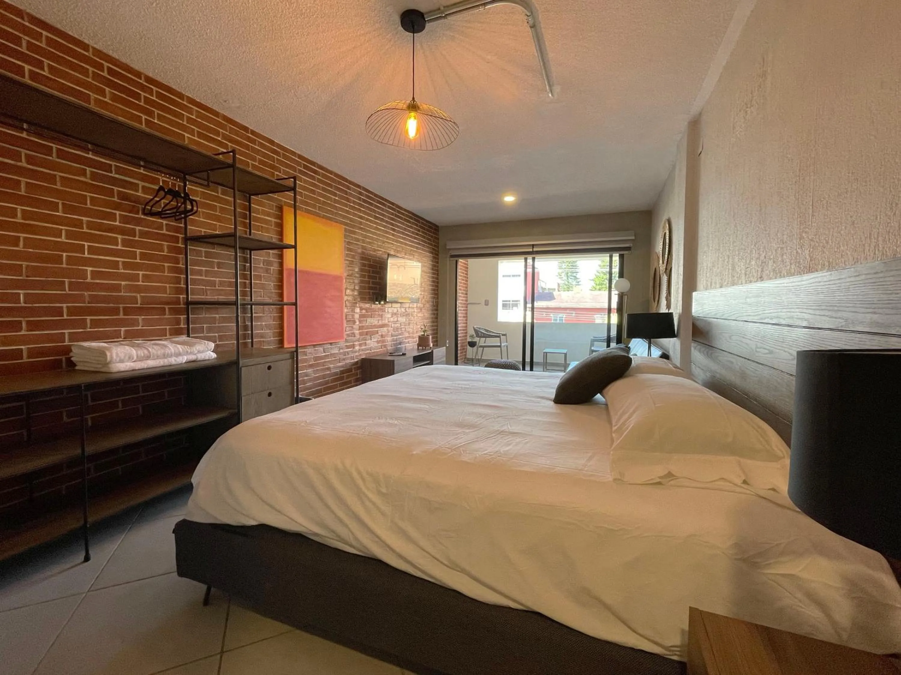 Bed in Estacion Alameda Downtown