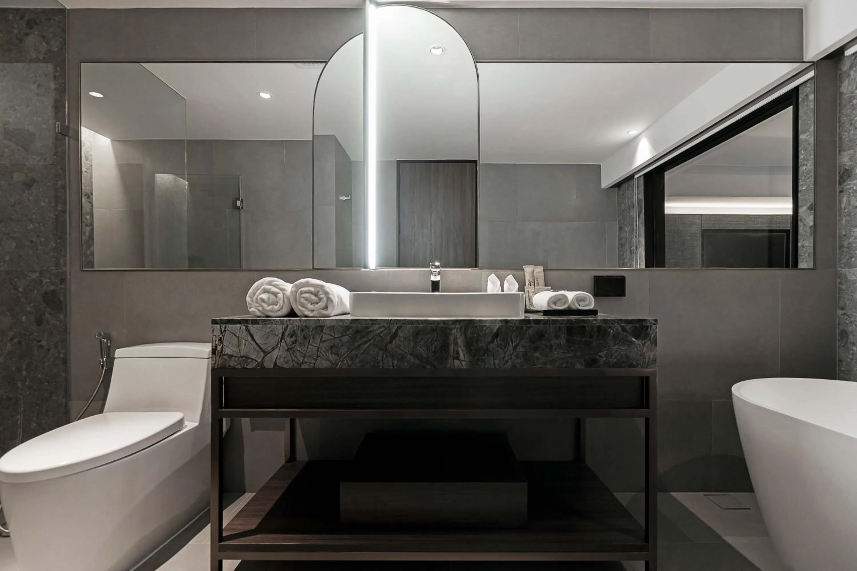 Bathroom in Gardina Asoke Hotel & Residence
