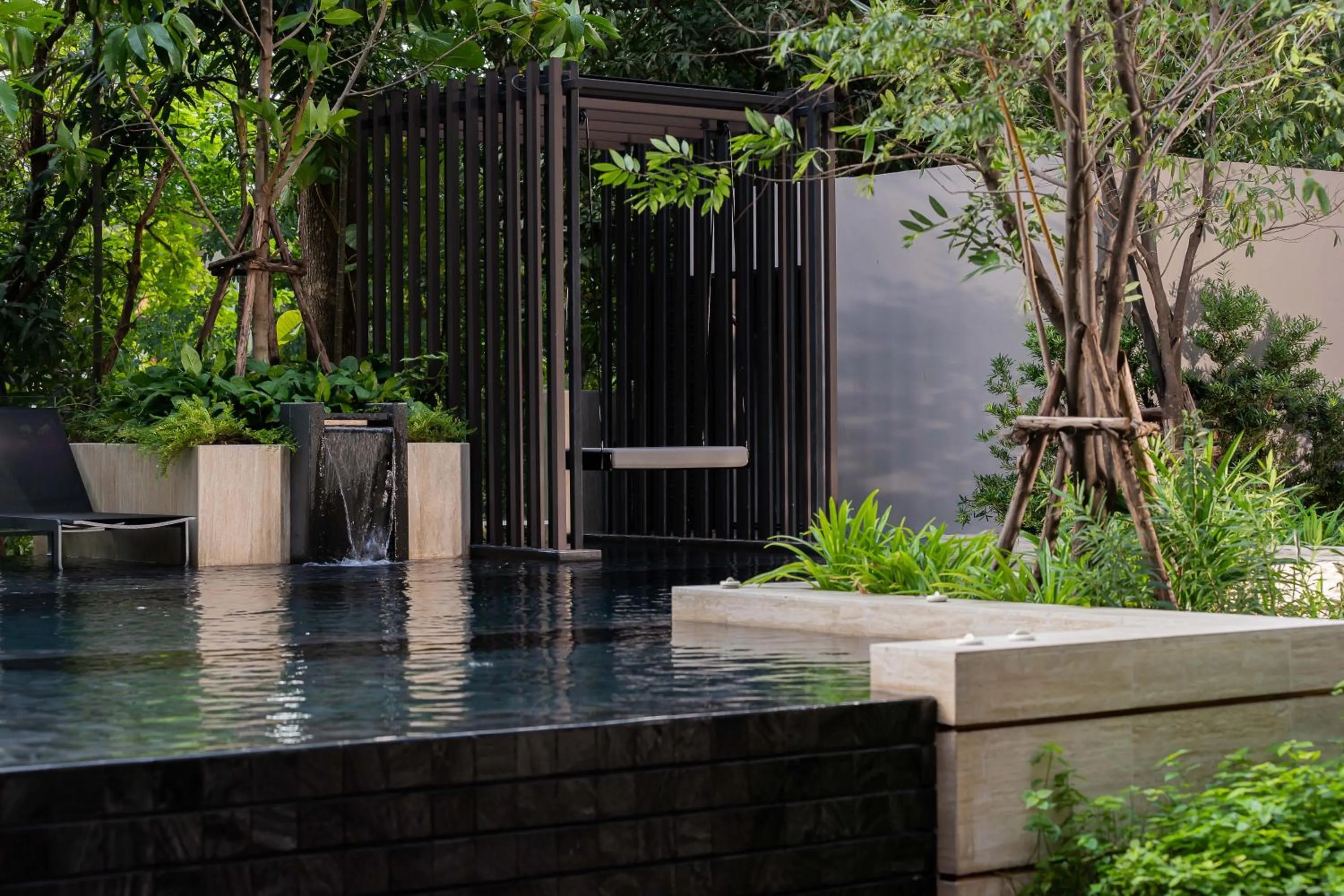 Swimming pool in Gardina Asoke Hotel & Residence