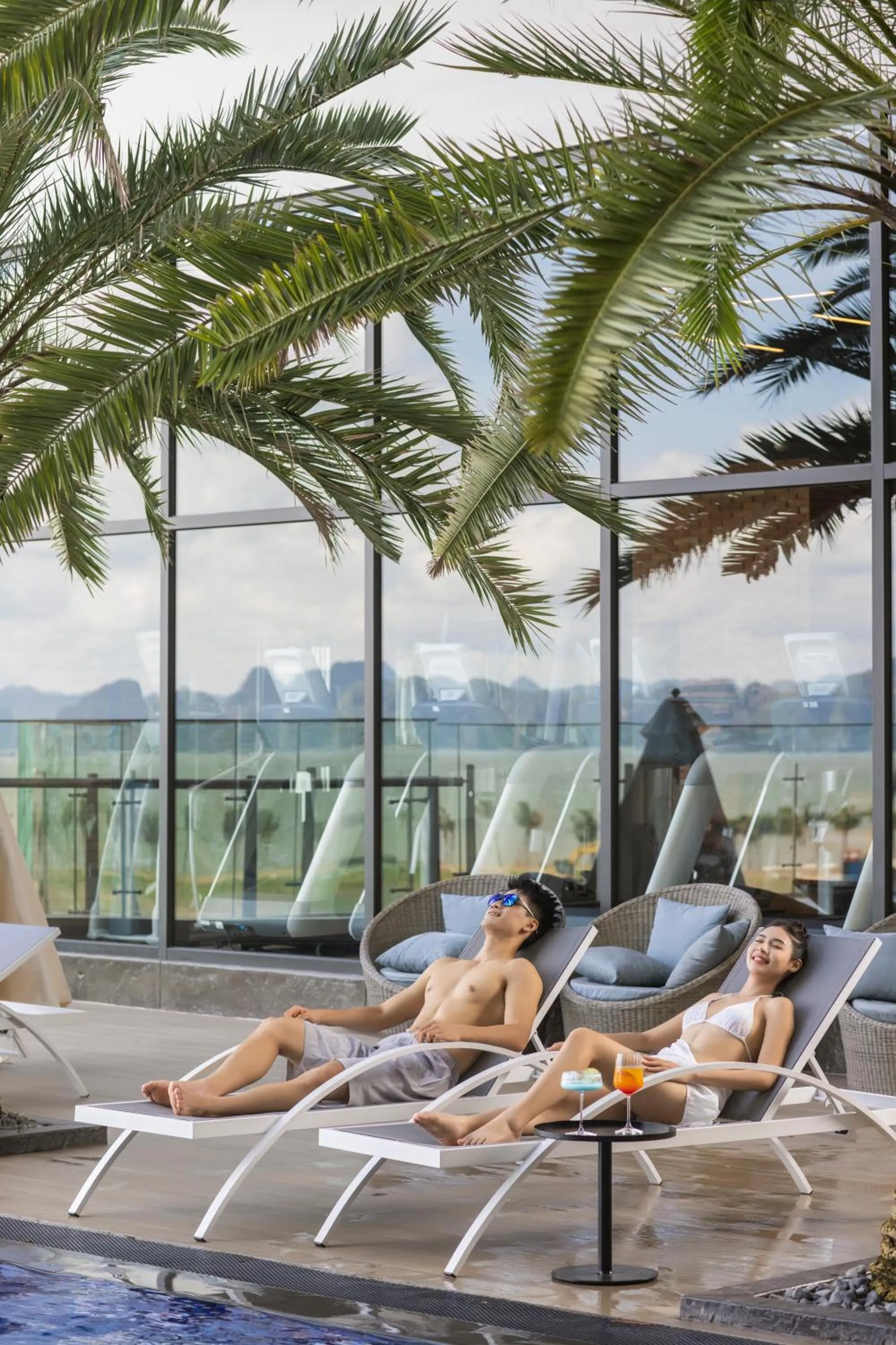 Swimming pool in Citadines Marina Halong