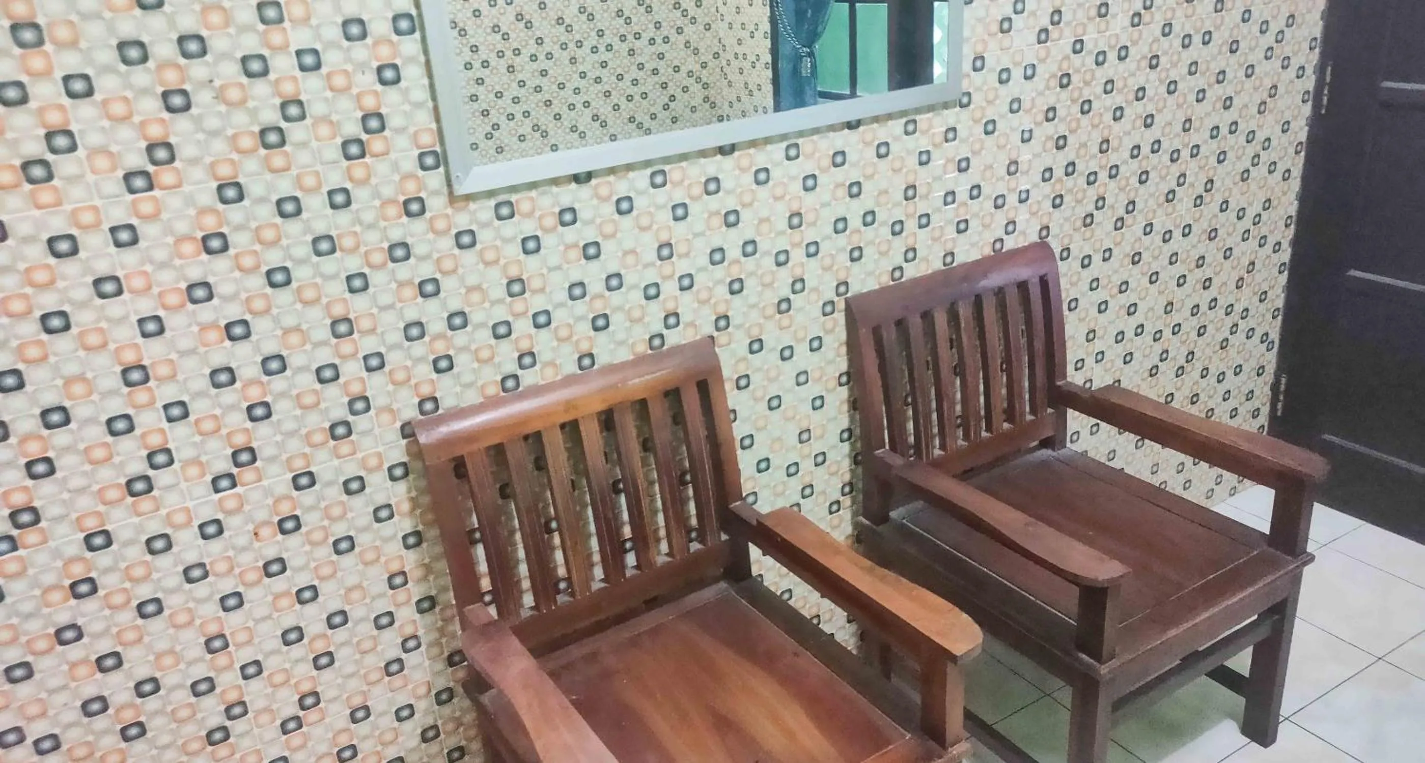 Seating area in Bayu Murti Inn Kaliurang Yogyakarta RedPartner