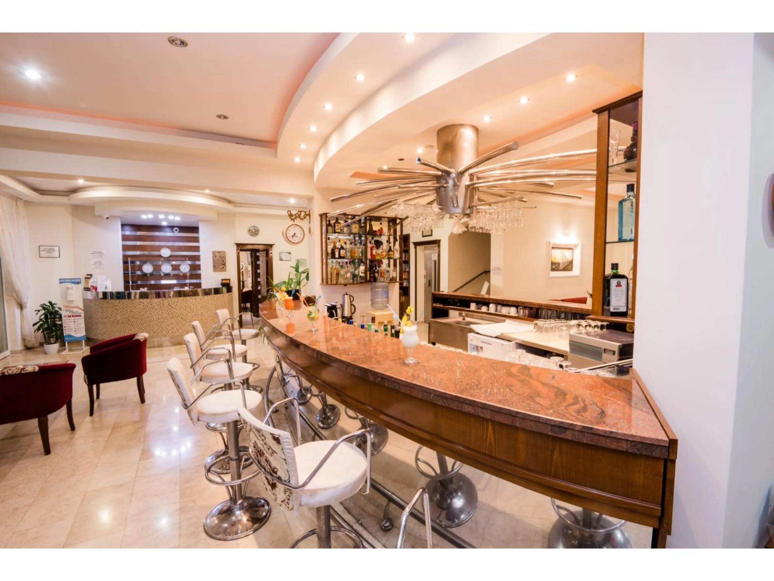 Lounge or bar in Sammy's Hotel