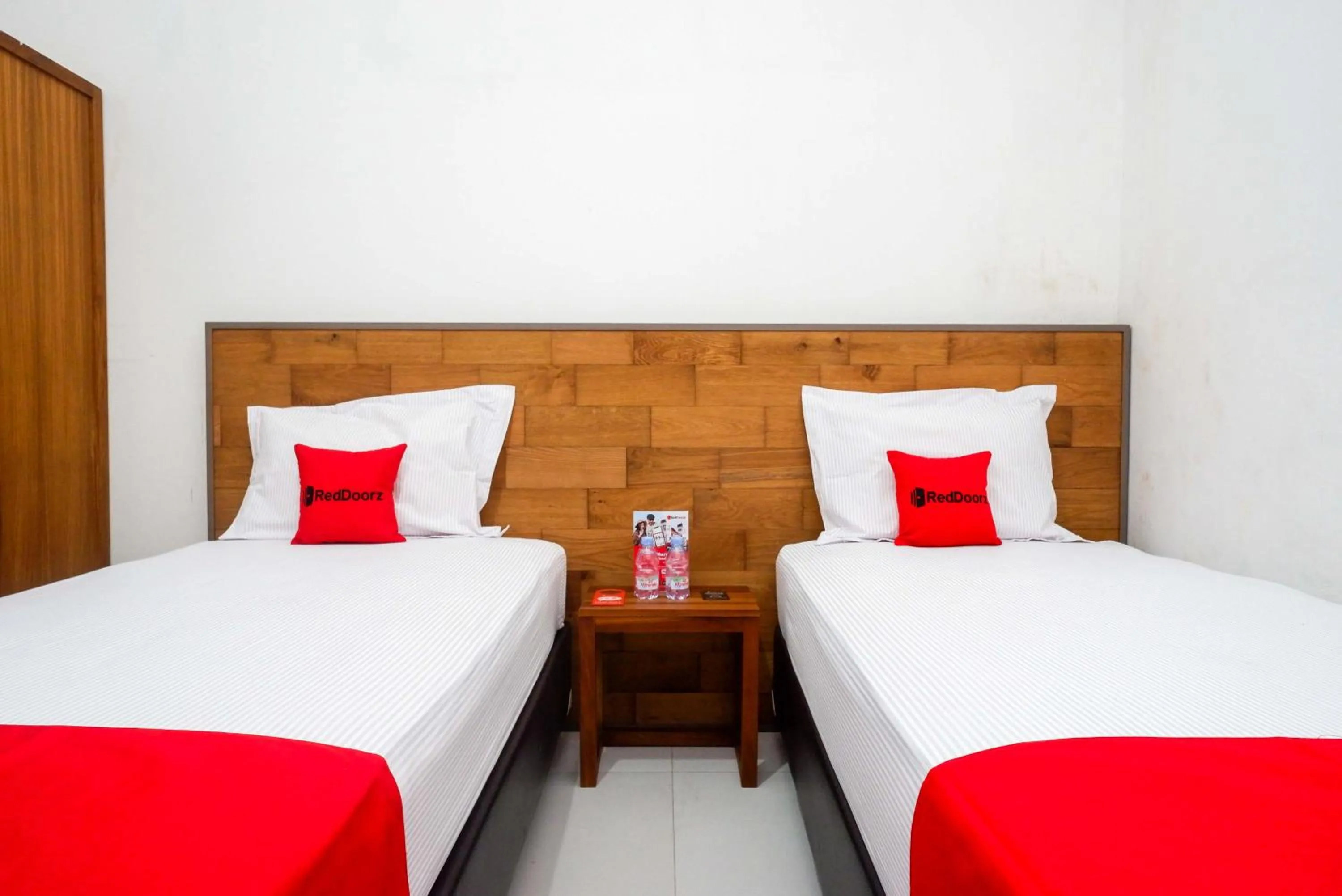Bed in RedDoorz near XT Square 4