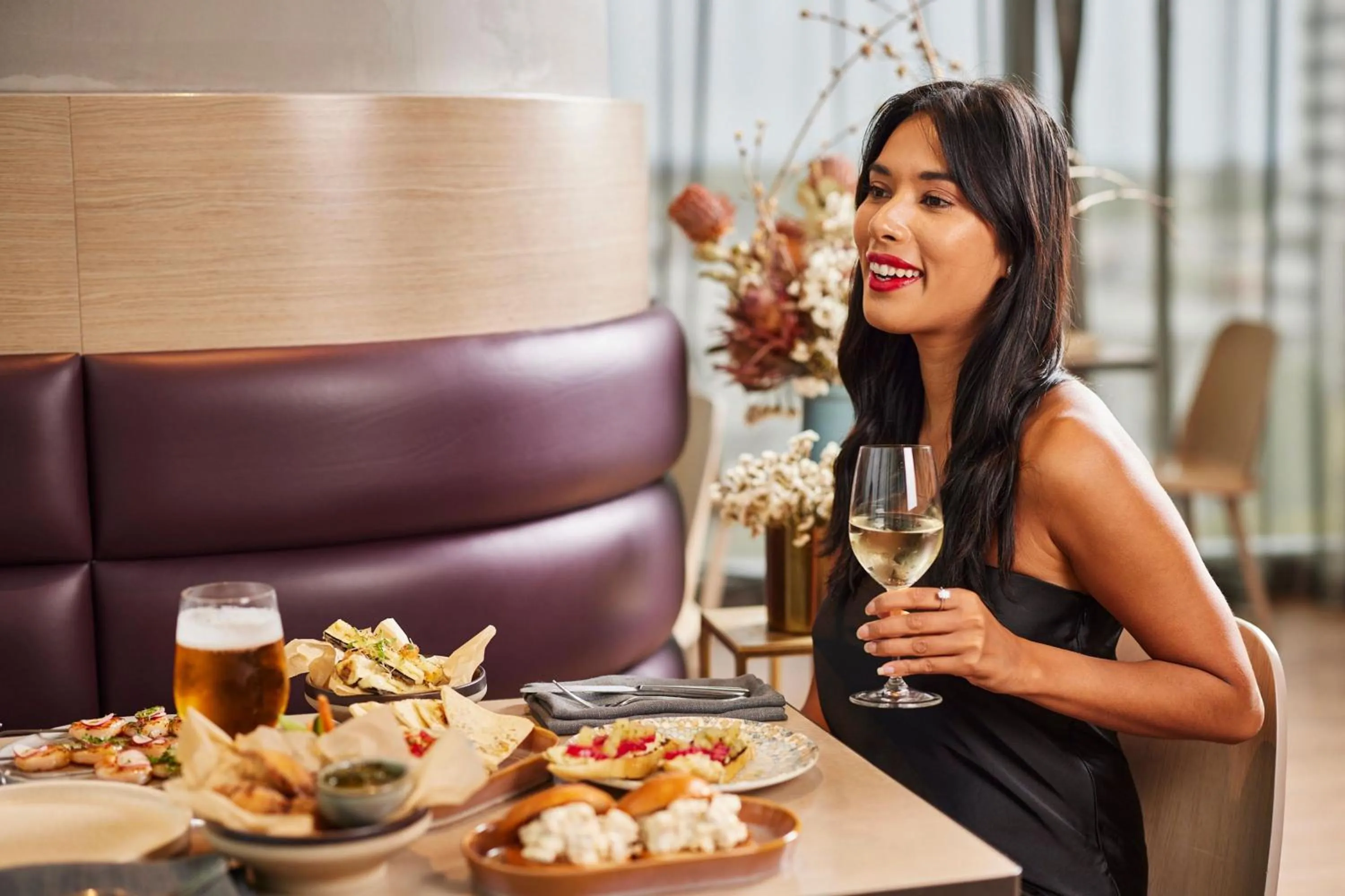 Restaurant/places to eat in AC Hotel by Marriott Melbourne Southbank