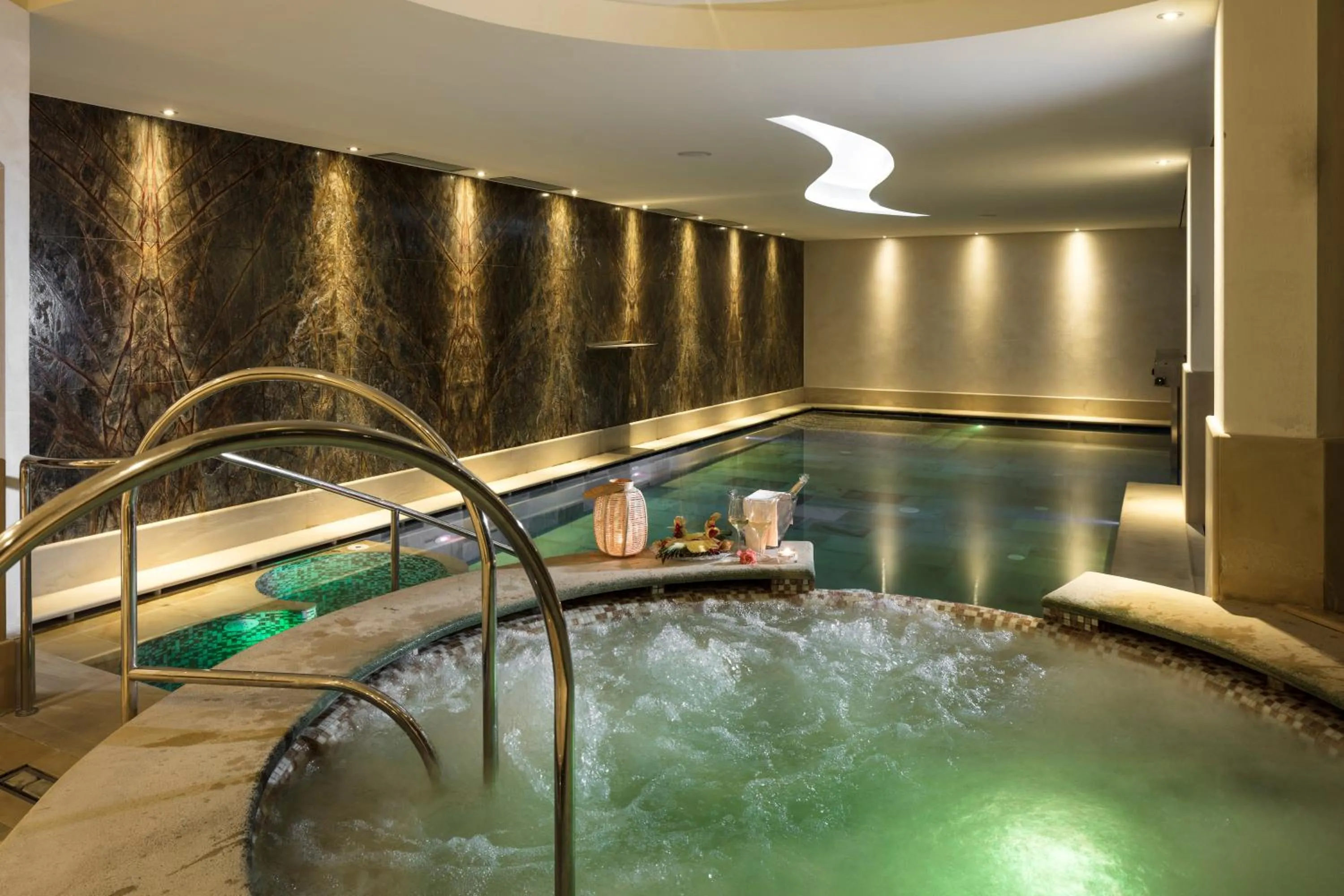 Pool view in Hotel Resort & Spa Miramonti