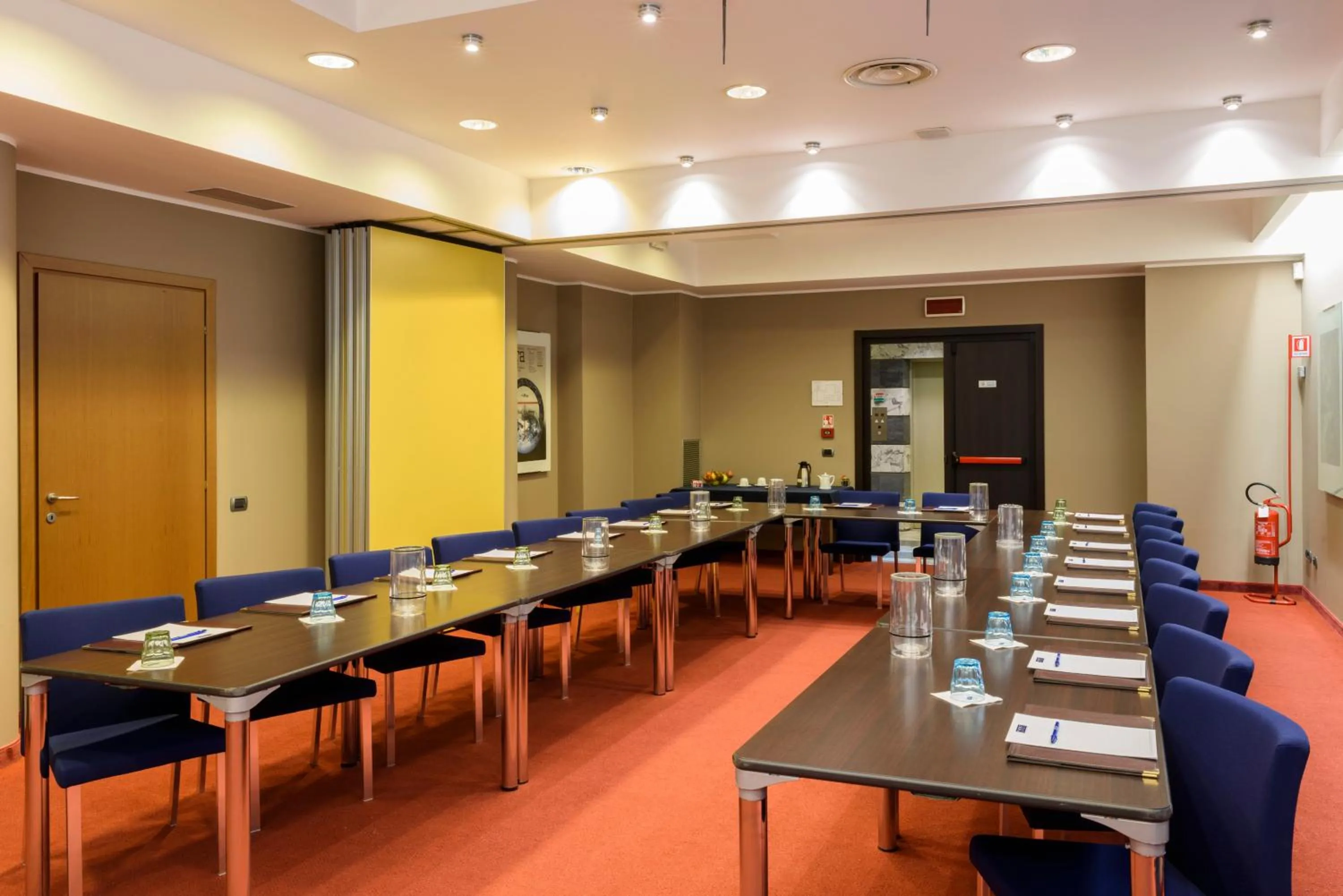 Meeting/conference room in First Hotel Malpensa