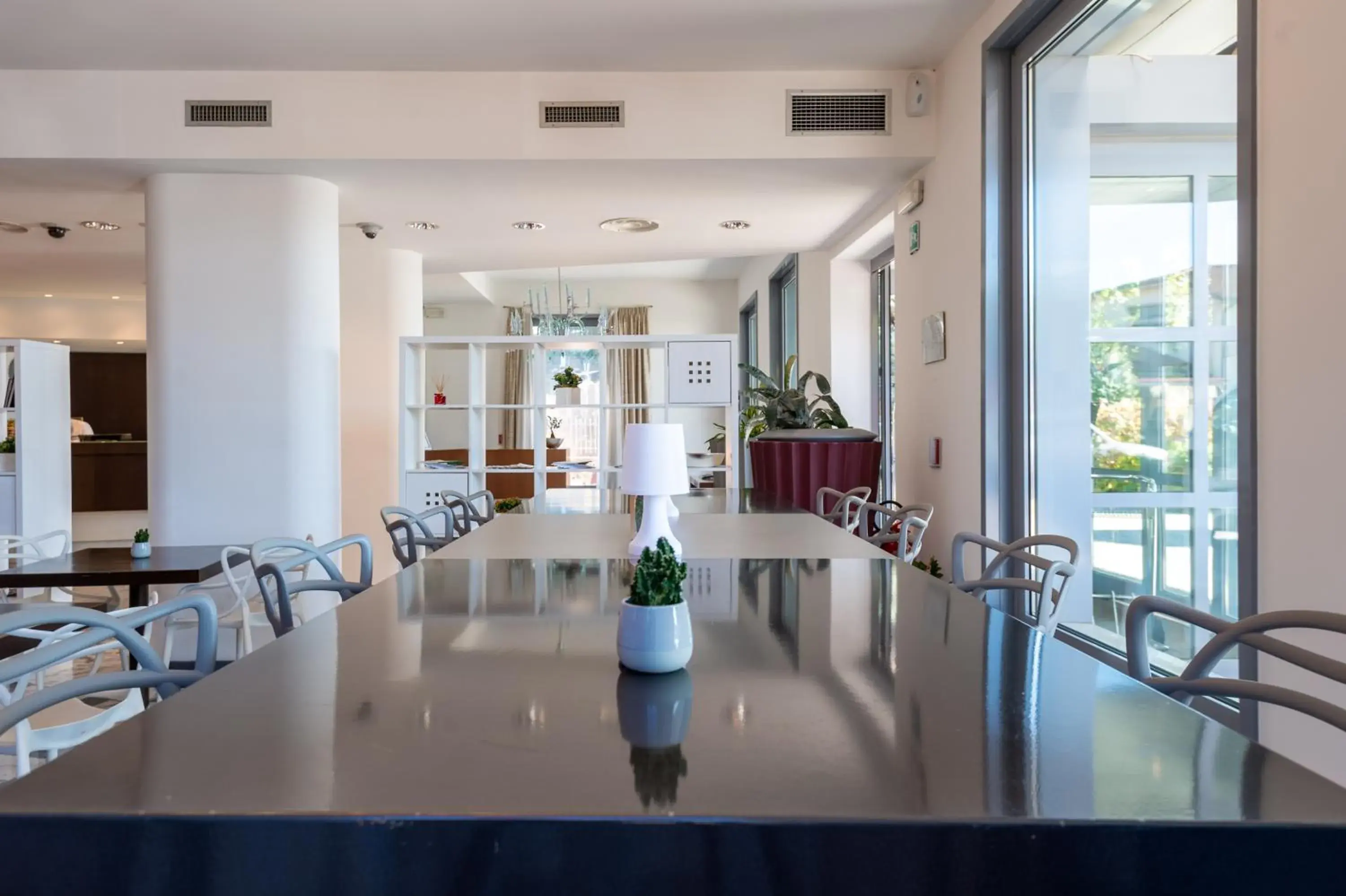 Lounge or bar in First Hotel Malpensa Lounge or bar in First Hotel Malpensa