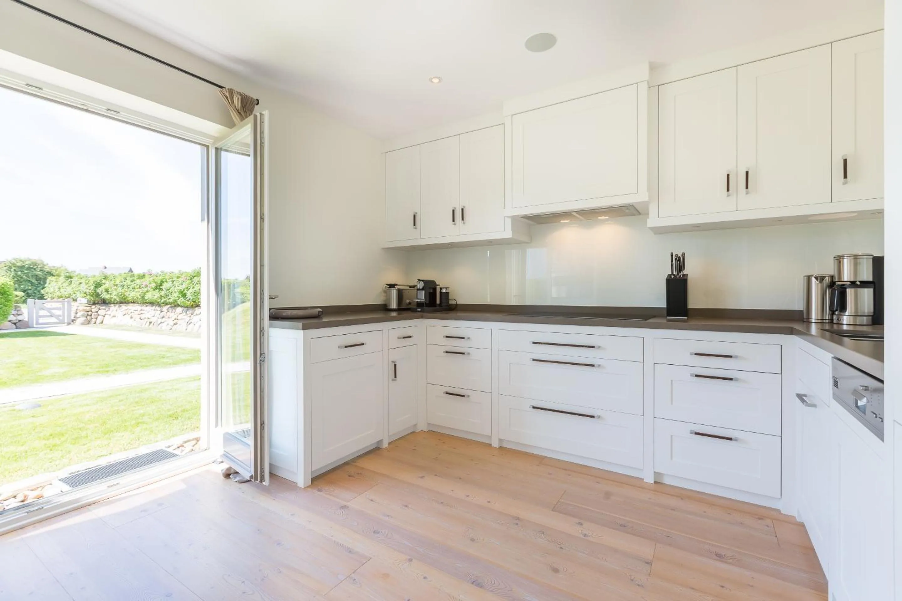 Kitchen or kitchenette in Sunset Beach House