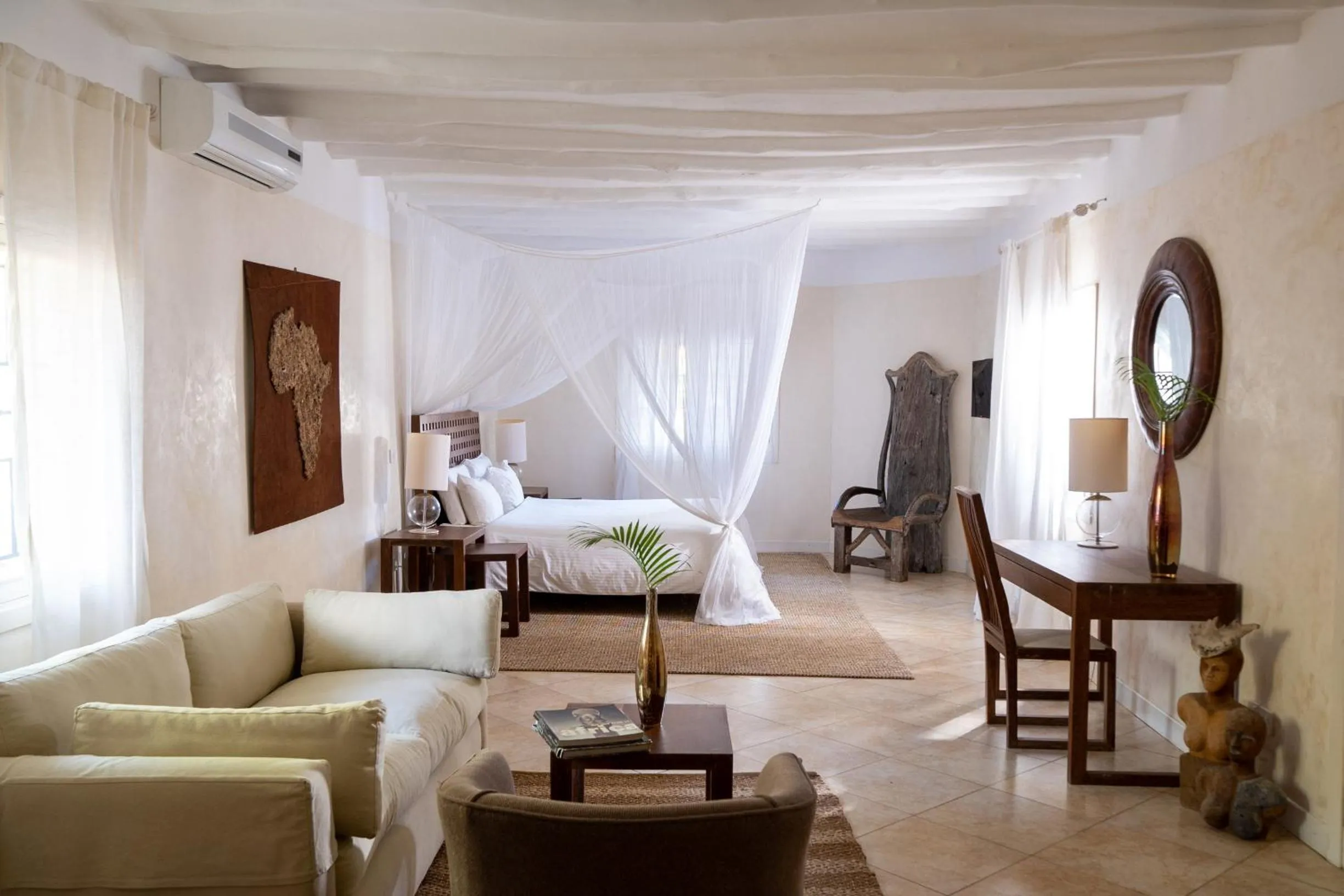 Living room, Bed in Lion in the Sun Boutique Hotel & Spa