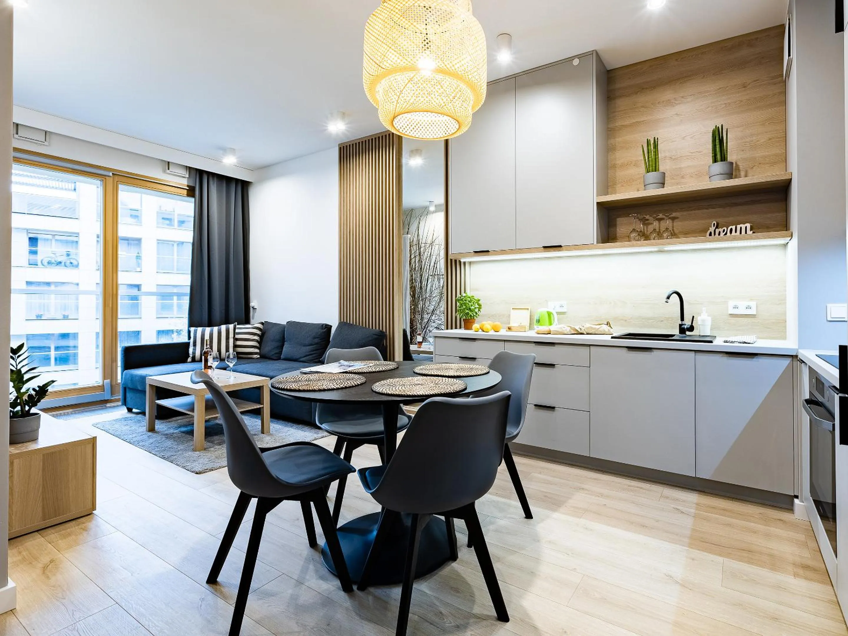 Kitchen or kitchenette in Kolejowa ApartHotel