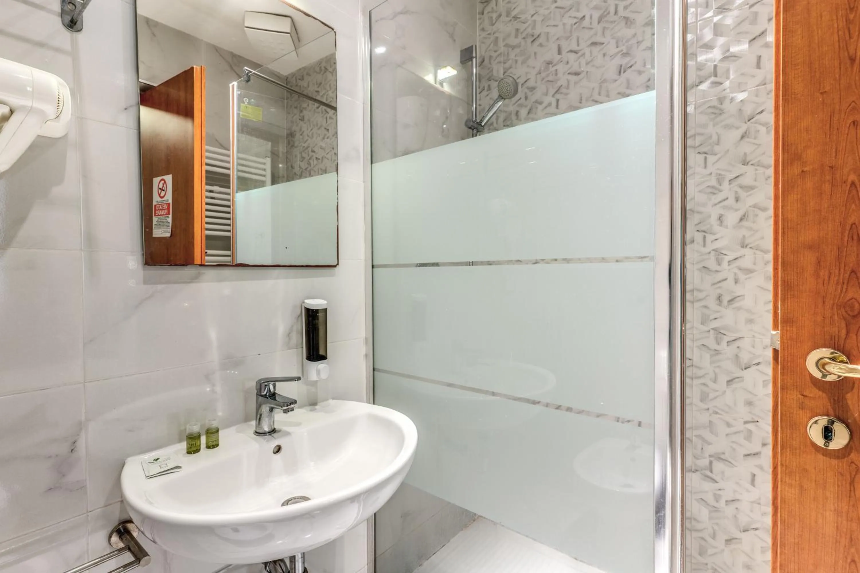 Bathroom in Hotel Family House