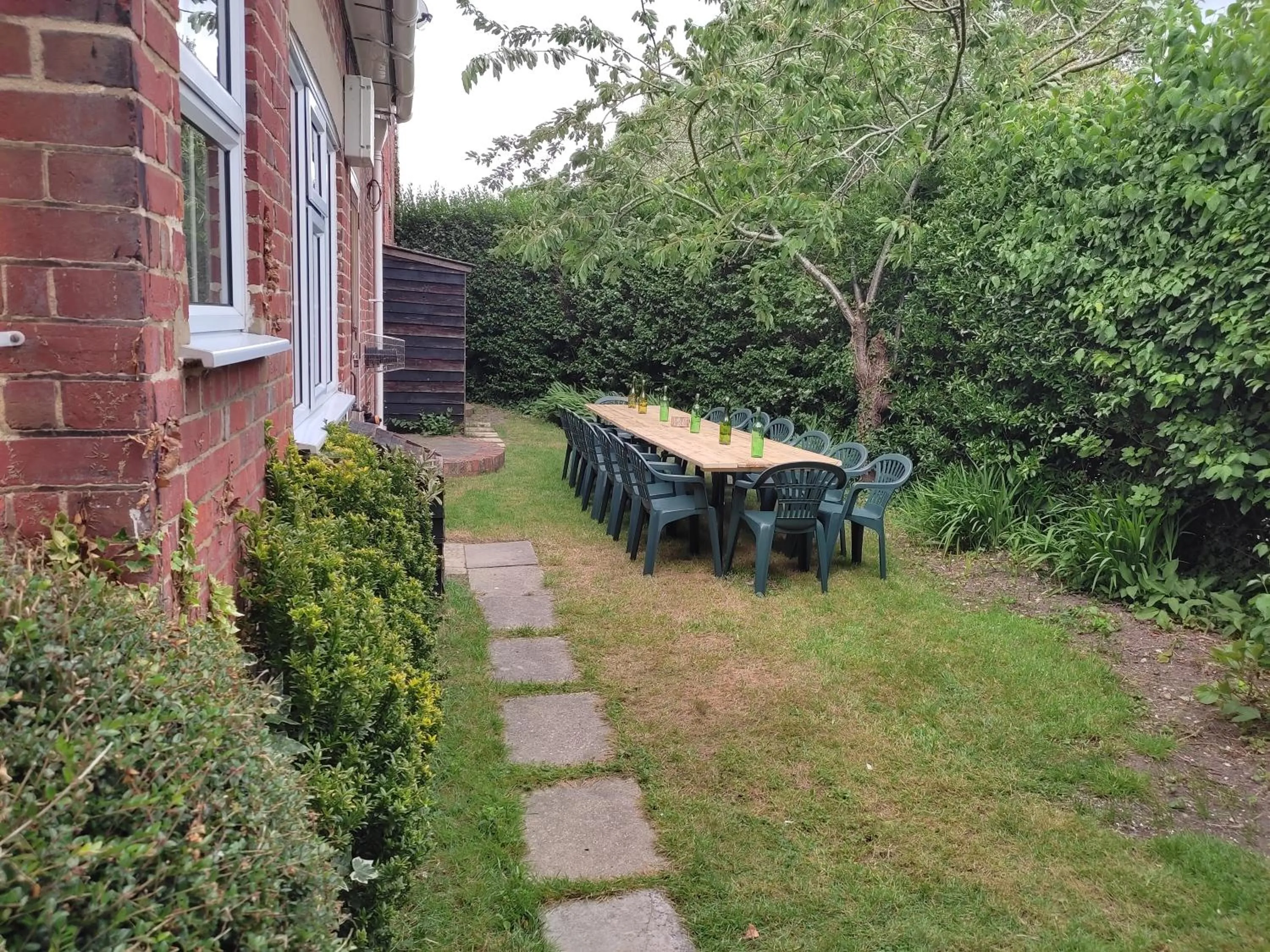 Garden in The Cheesehouse - Seven ensuite bedrooms