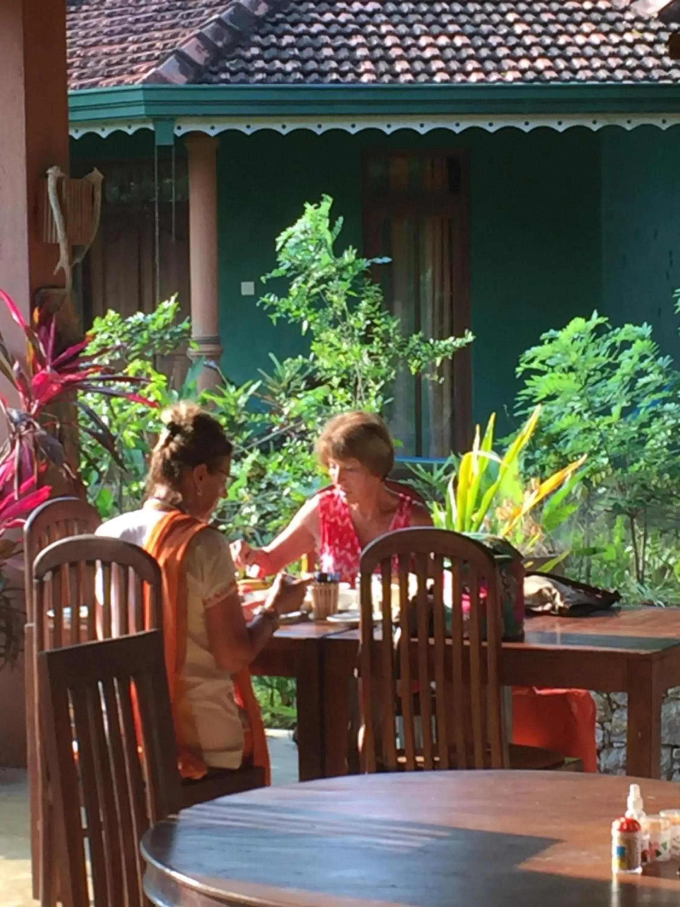 Classic Triple Room in Sigiriya Melrose Villas Classic Triple Room in Sigiriya Melrose Villas