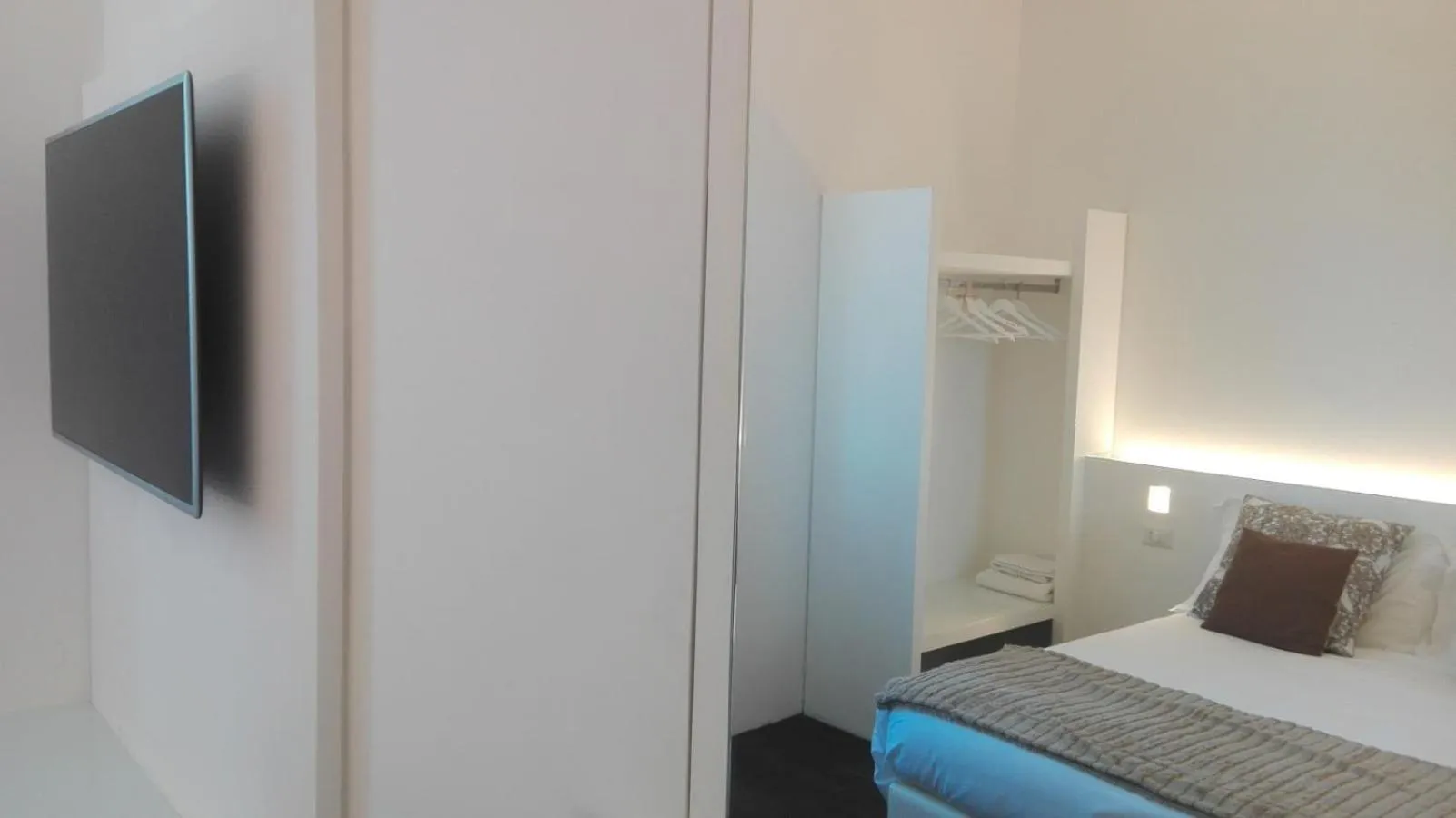 TV and multimedia, Bed in Soggiorno Lo Stellino