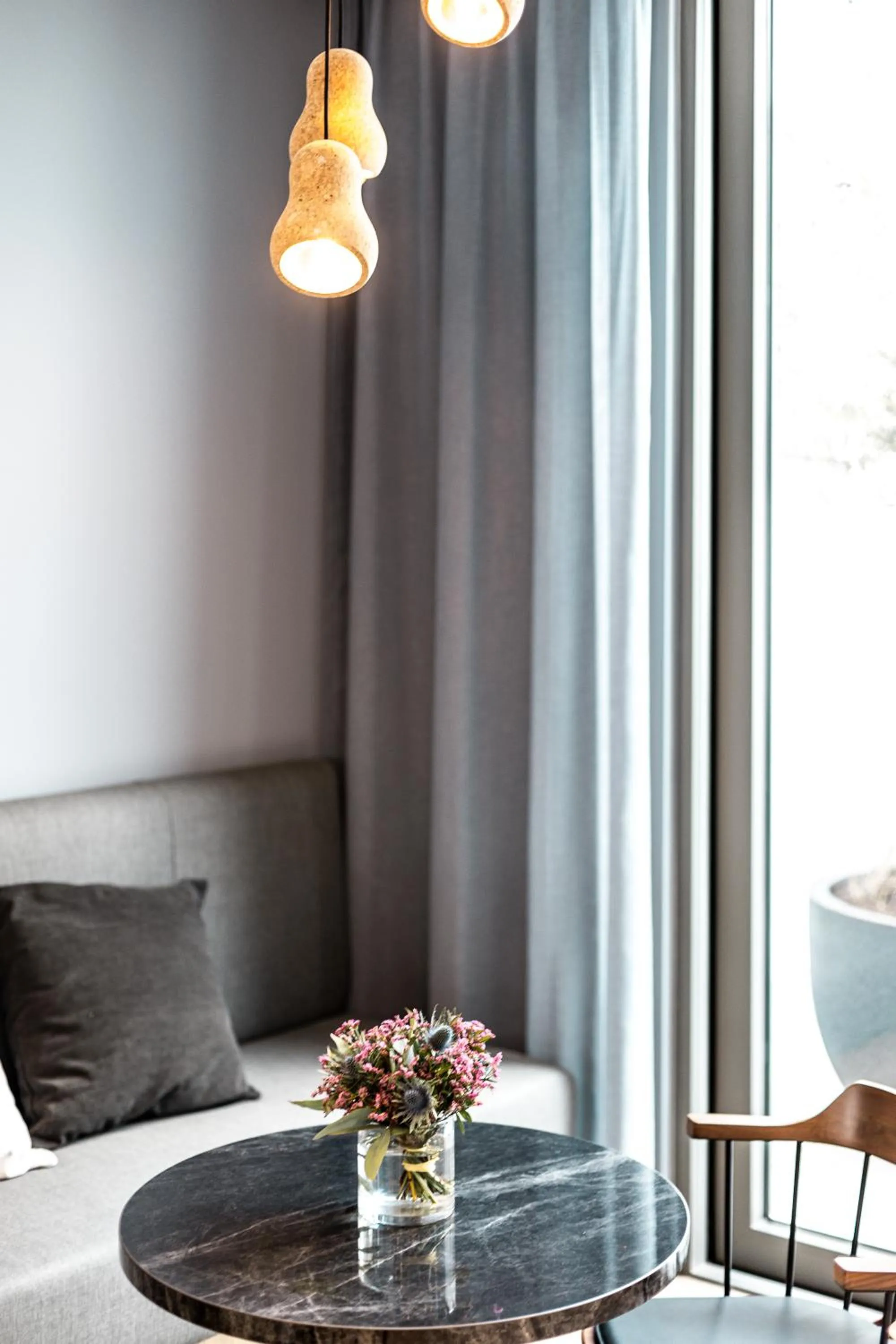 Living room in Radisson Hotel Liege City Centre