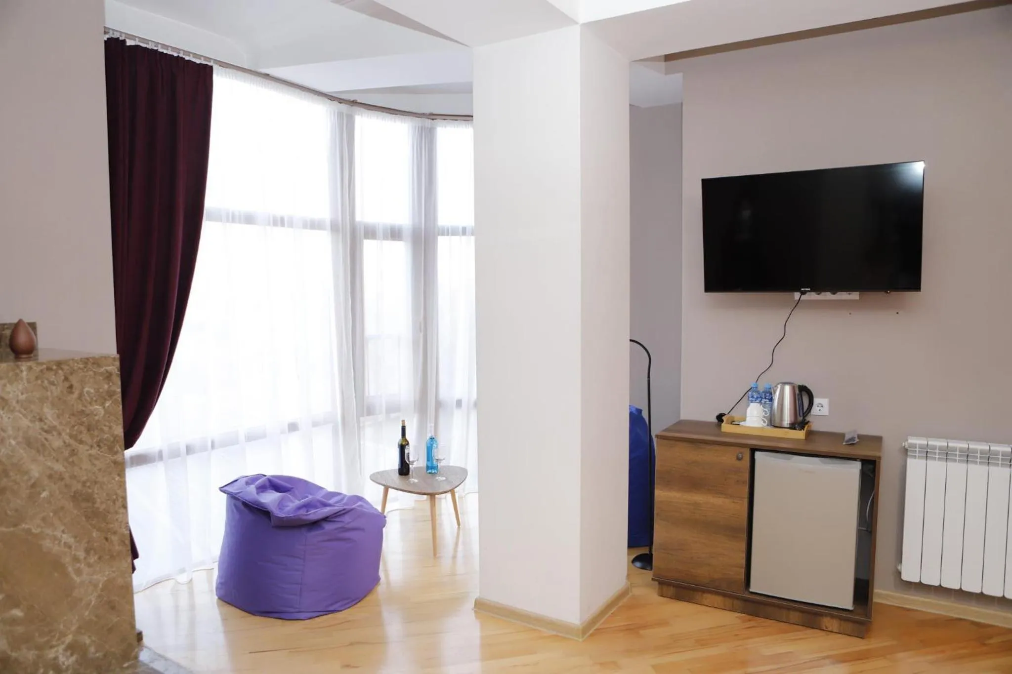 TV and multimedia in Legend Hotel