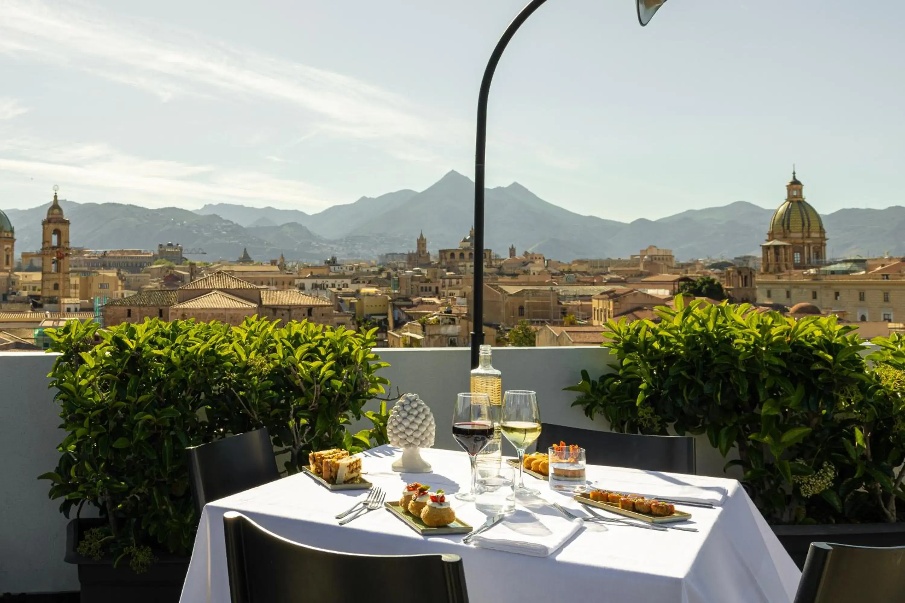 Restaurant/places to eat in Hotel Ambasciatori Restaurant/places to eat in Hotel Ambasciatori