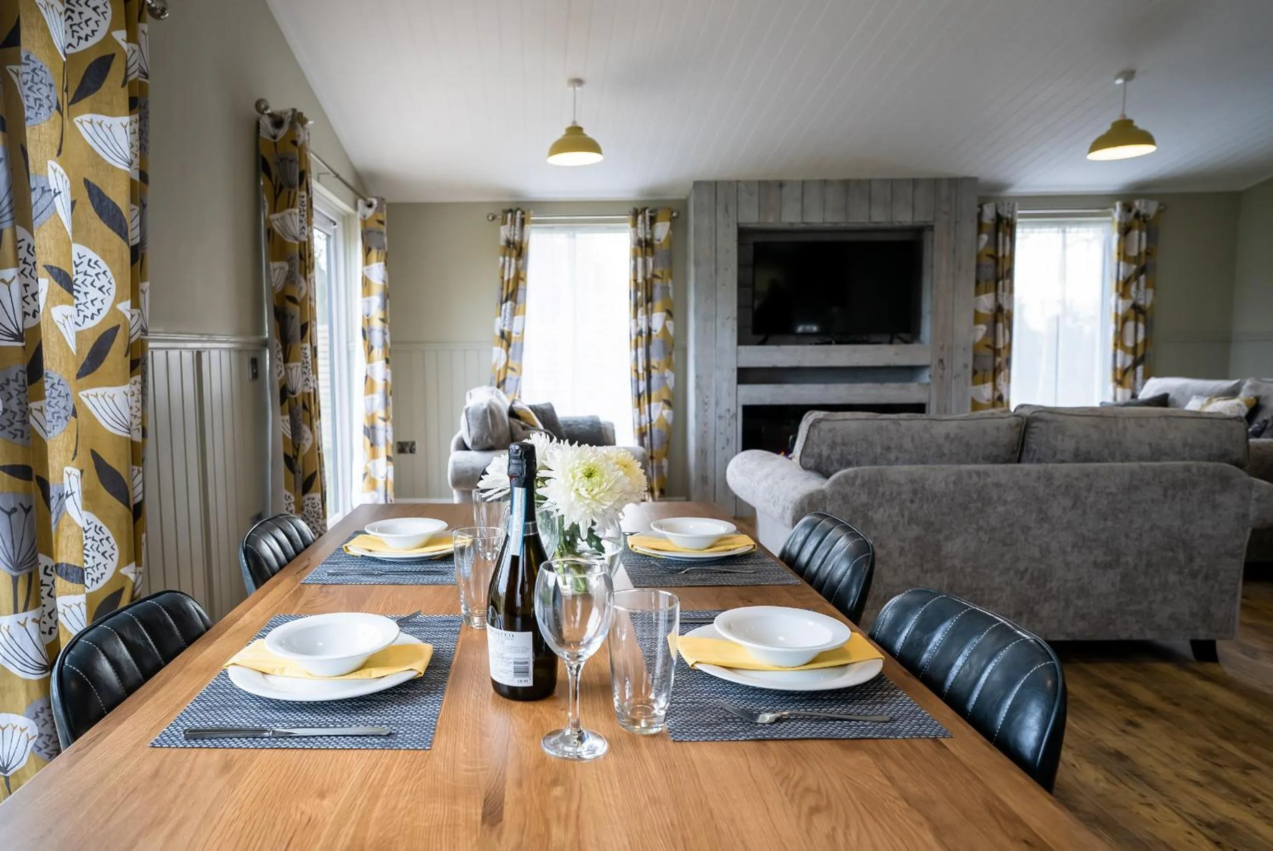 Living room in Chestnut Meadow Country Park