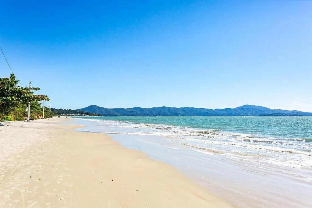 Beach in Jurerê Beach Village - Suíte