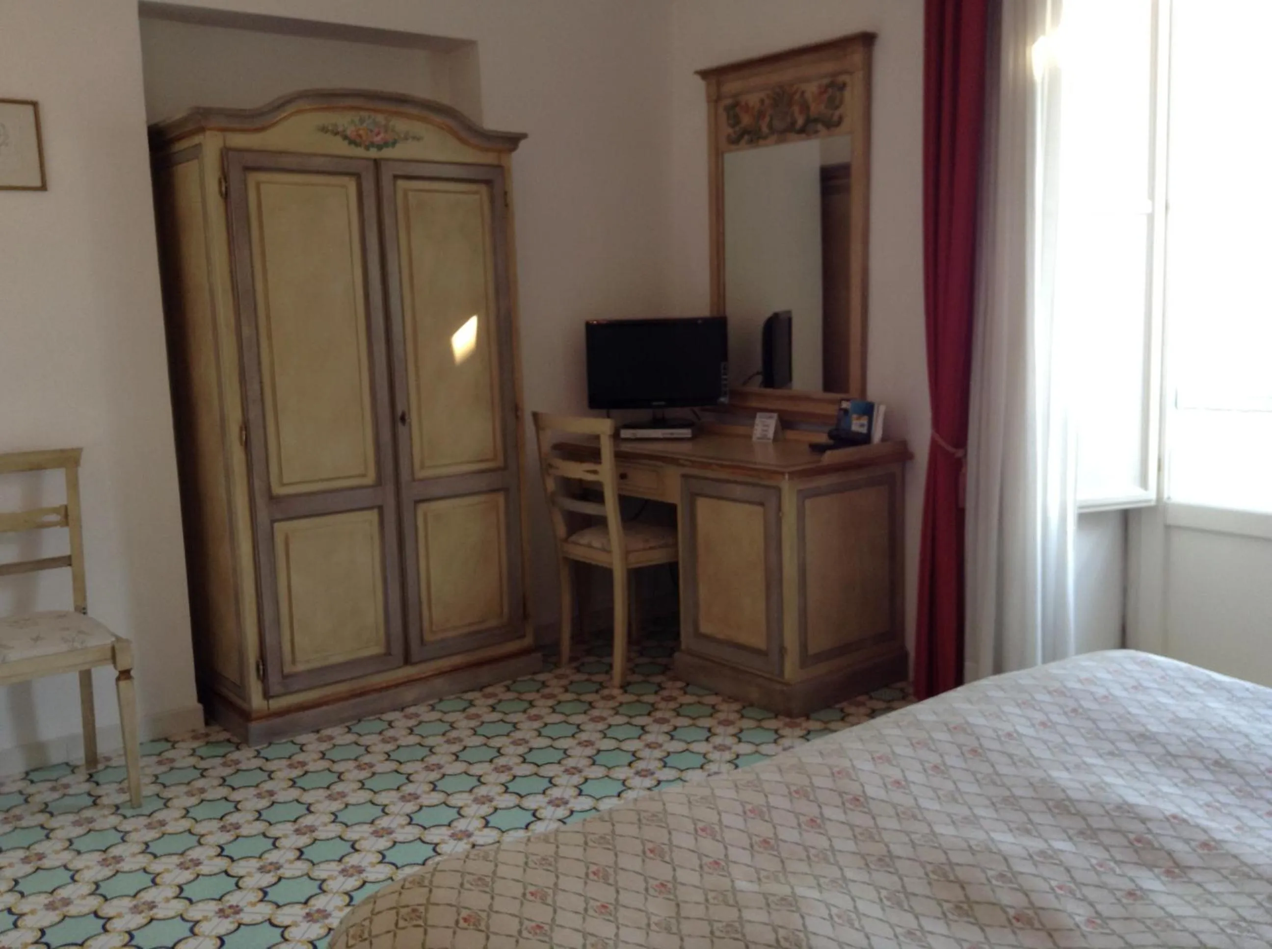 Photo of the whole room, Bed in Hotel Lidomare