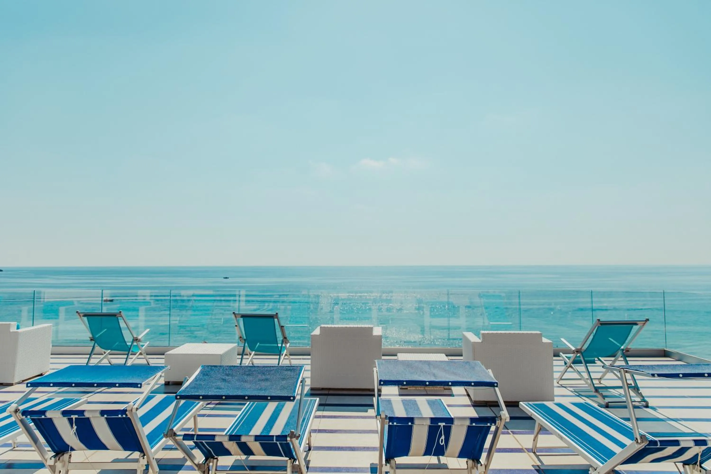 Lounge or bar in Hotel Saline