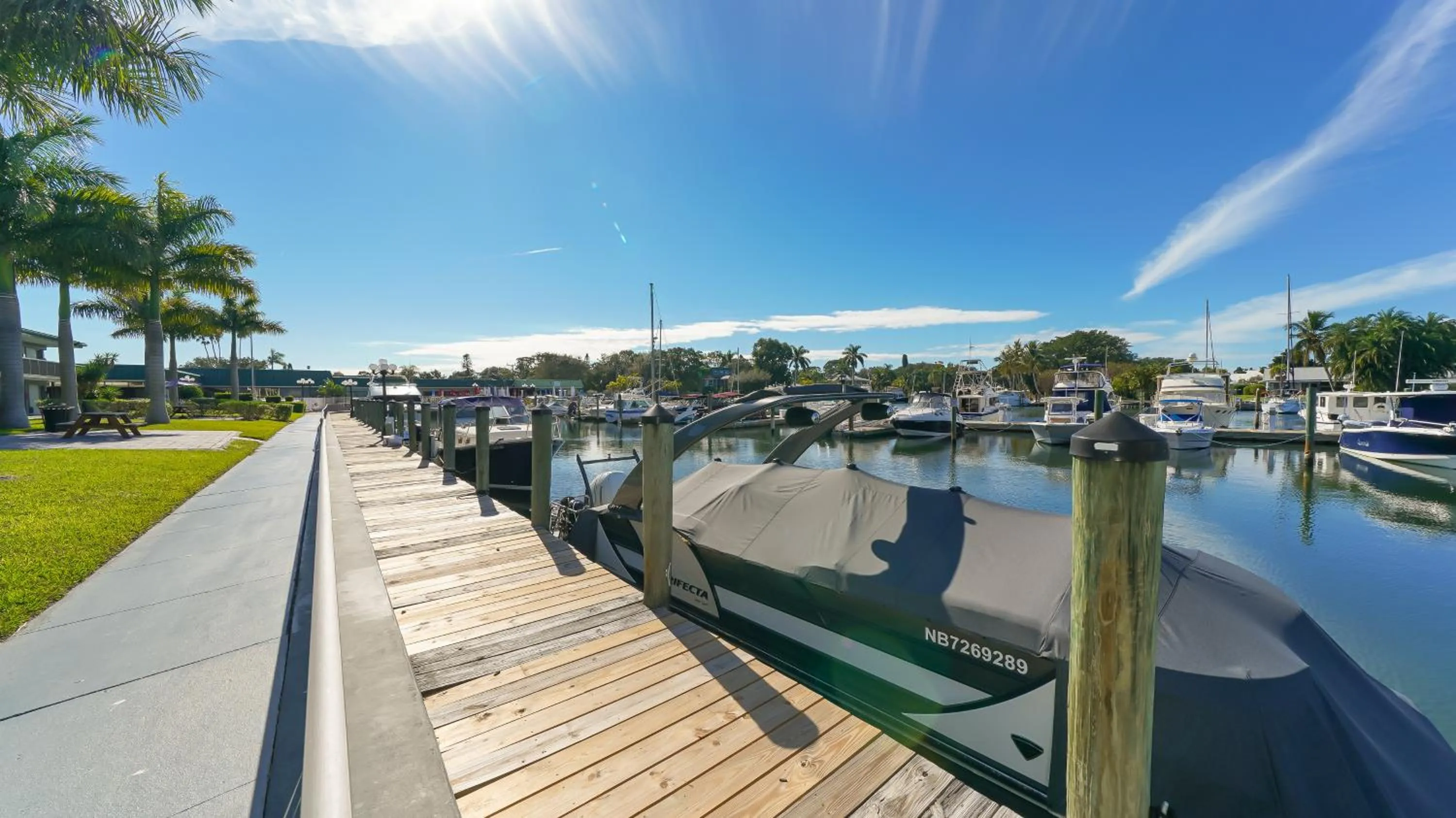 Heated Pool, Fireplace, 70" TV, Waterfront & More!