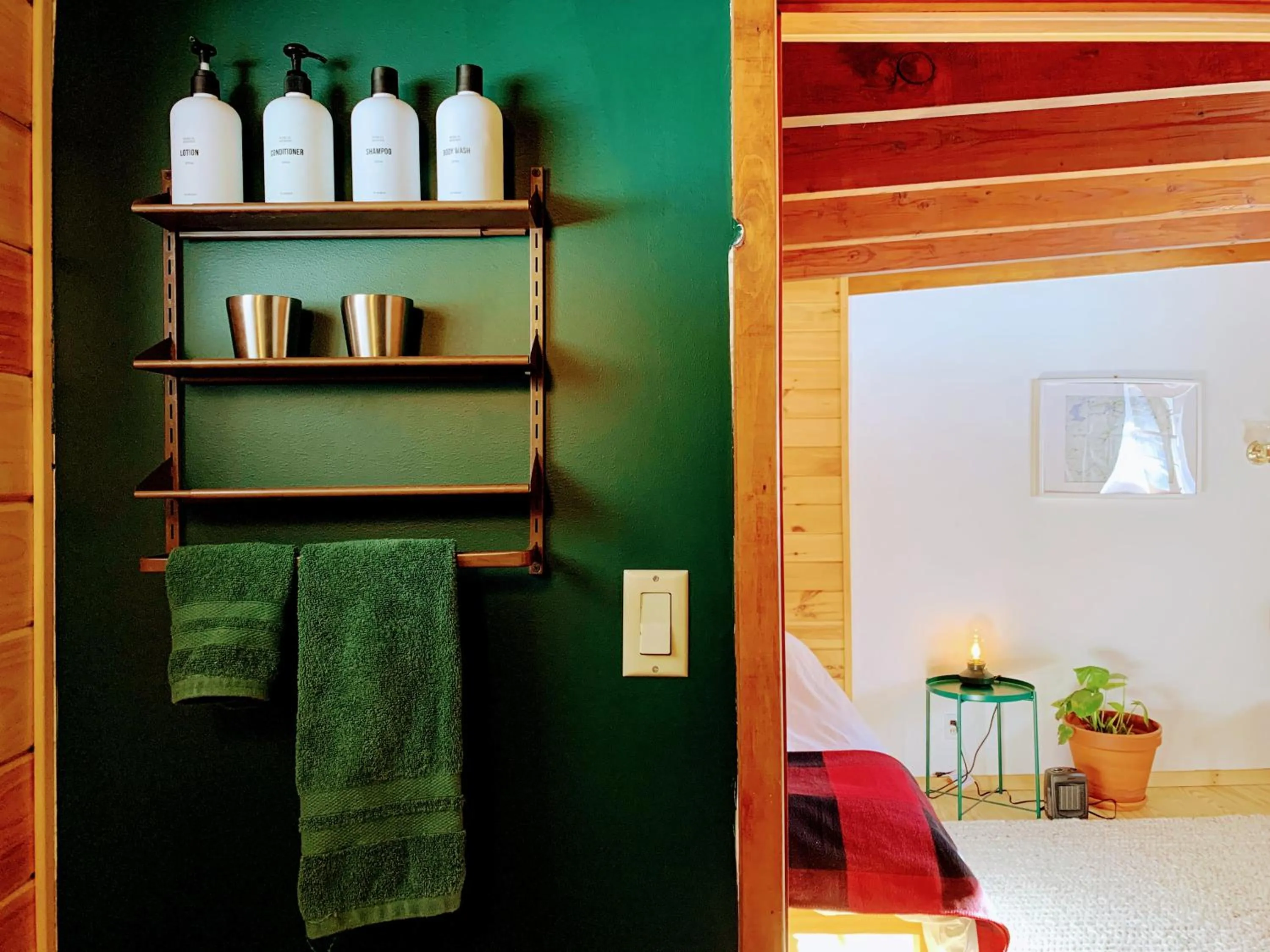 The Lorca Adirondacks Motel