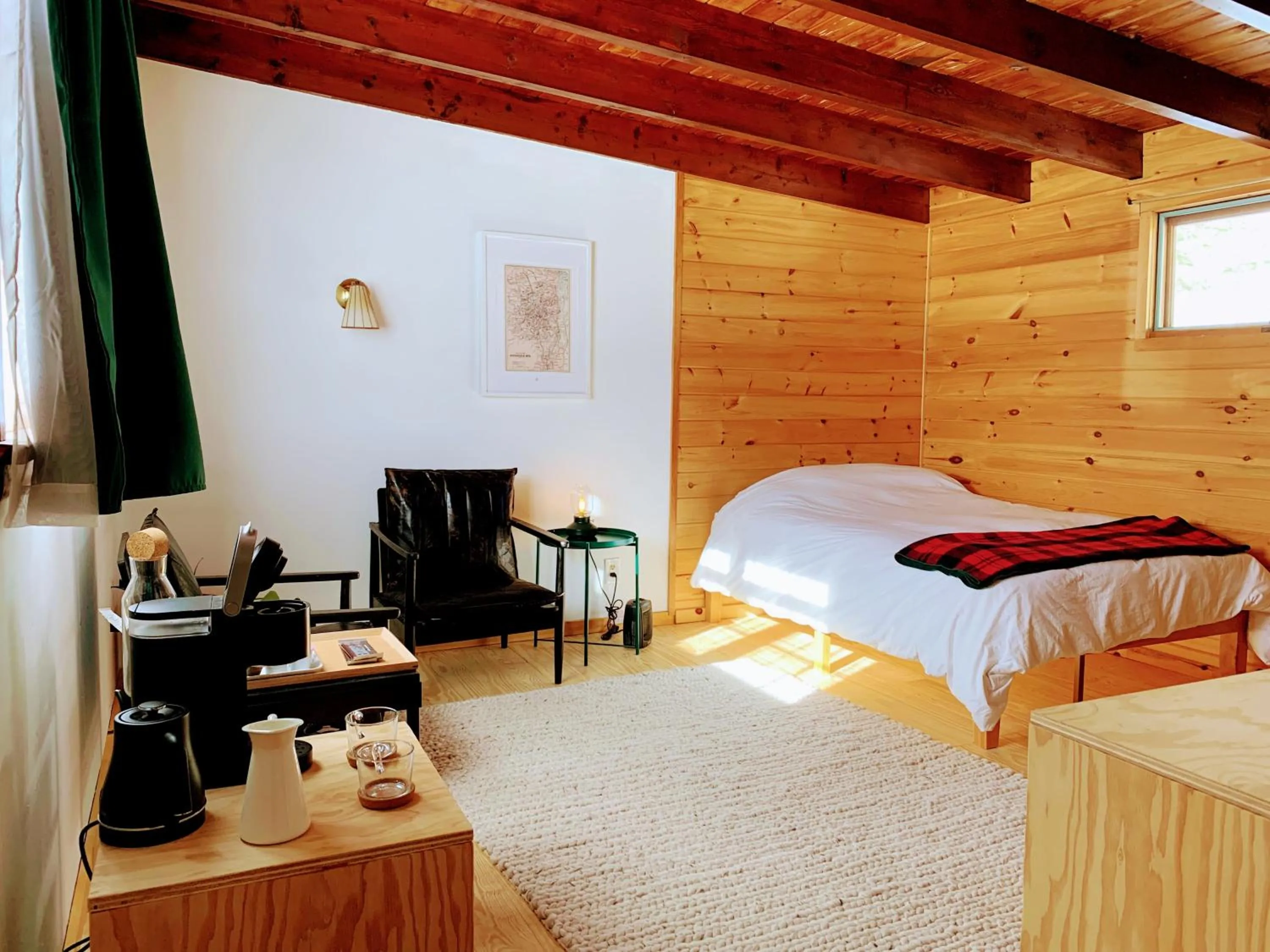 Bed in The Lorca Adirondacks Motel