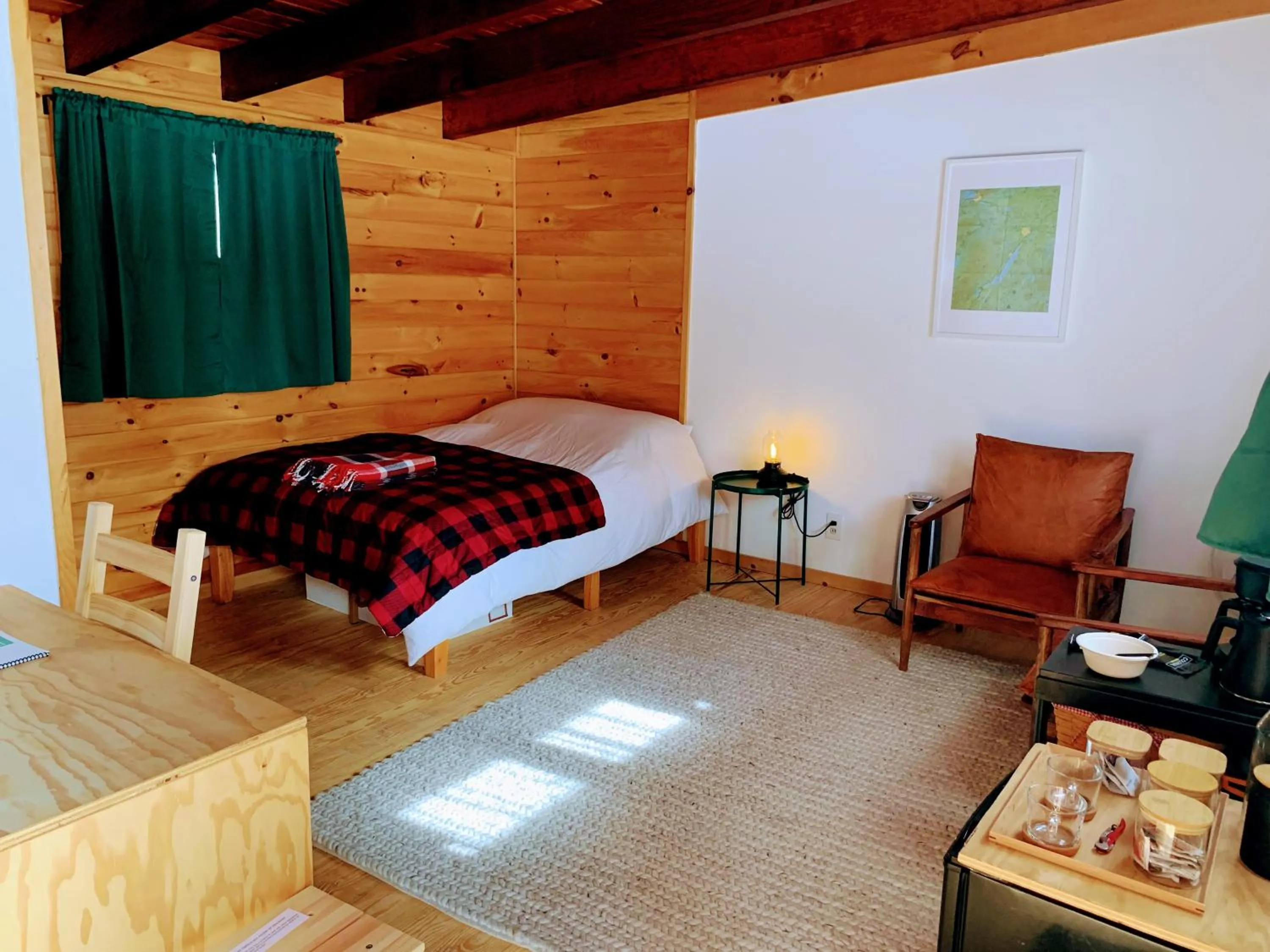 Bed in The Lorca Adirondacks Motel