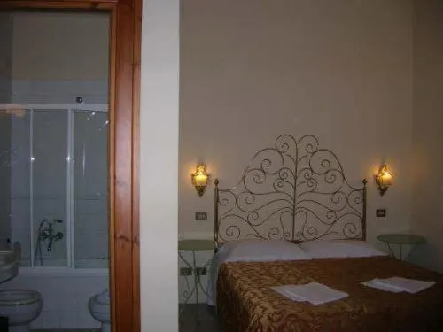 Decorative detail, Bed in Marta Guest House