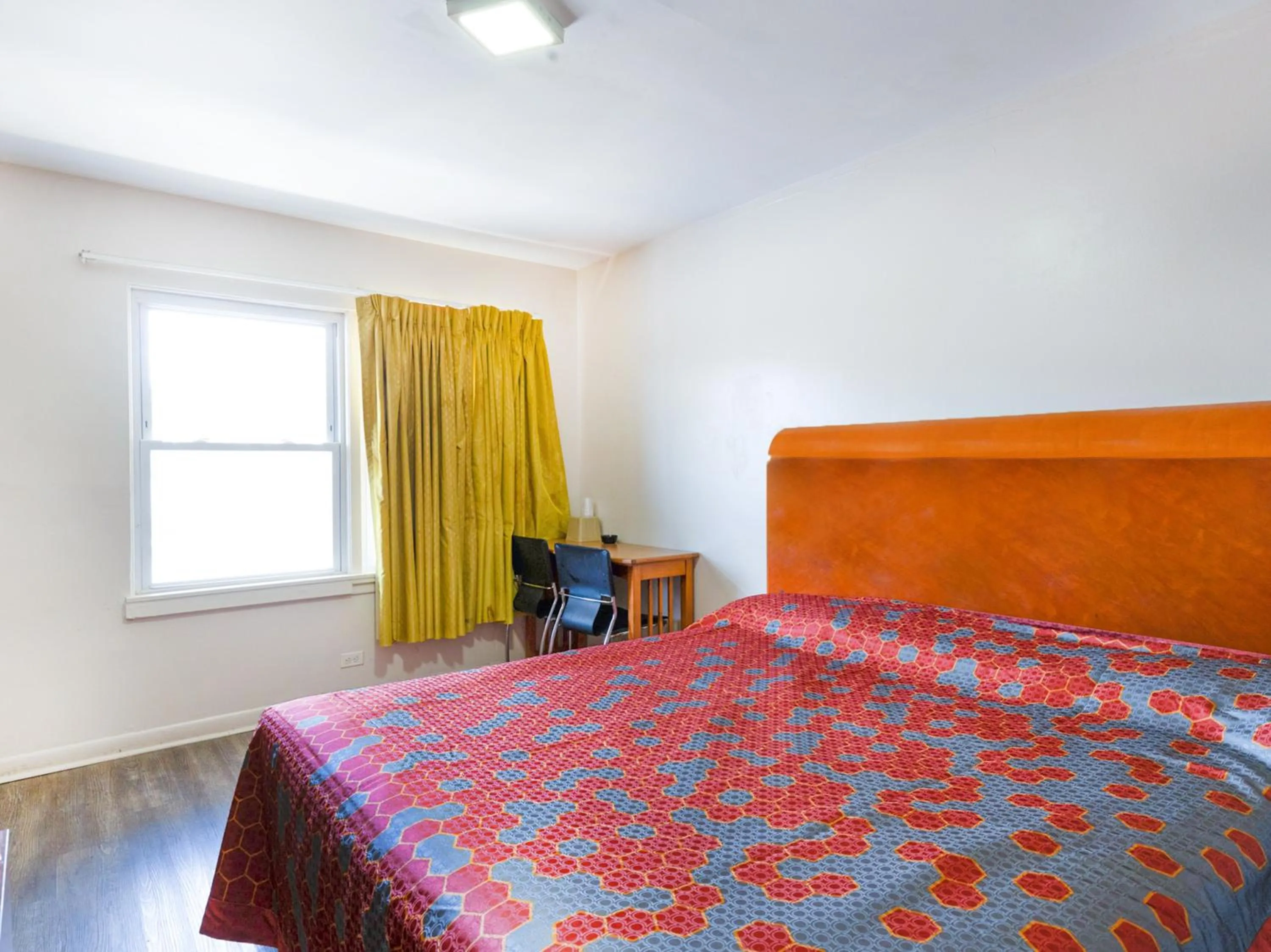 Bedroom in Manor Motel By OYO Near Oak Brook Chicago Westchester