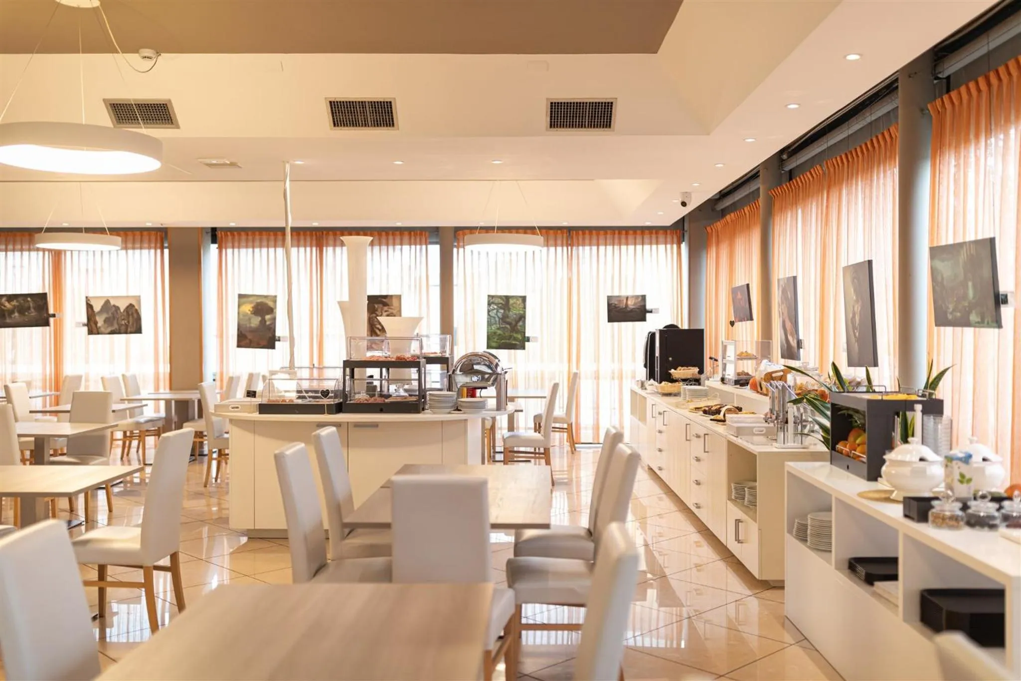 Breakfast in Noventa Hotel