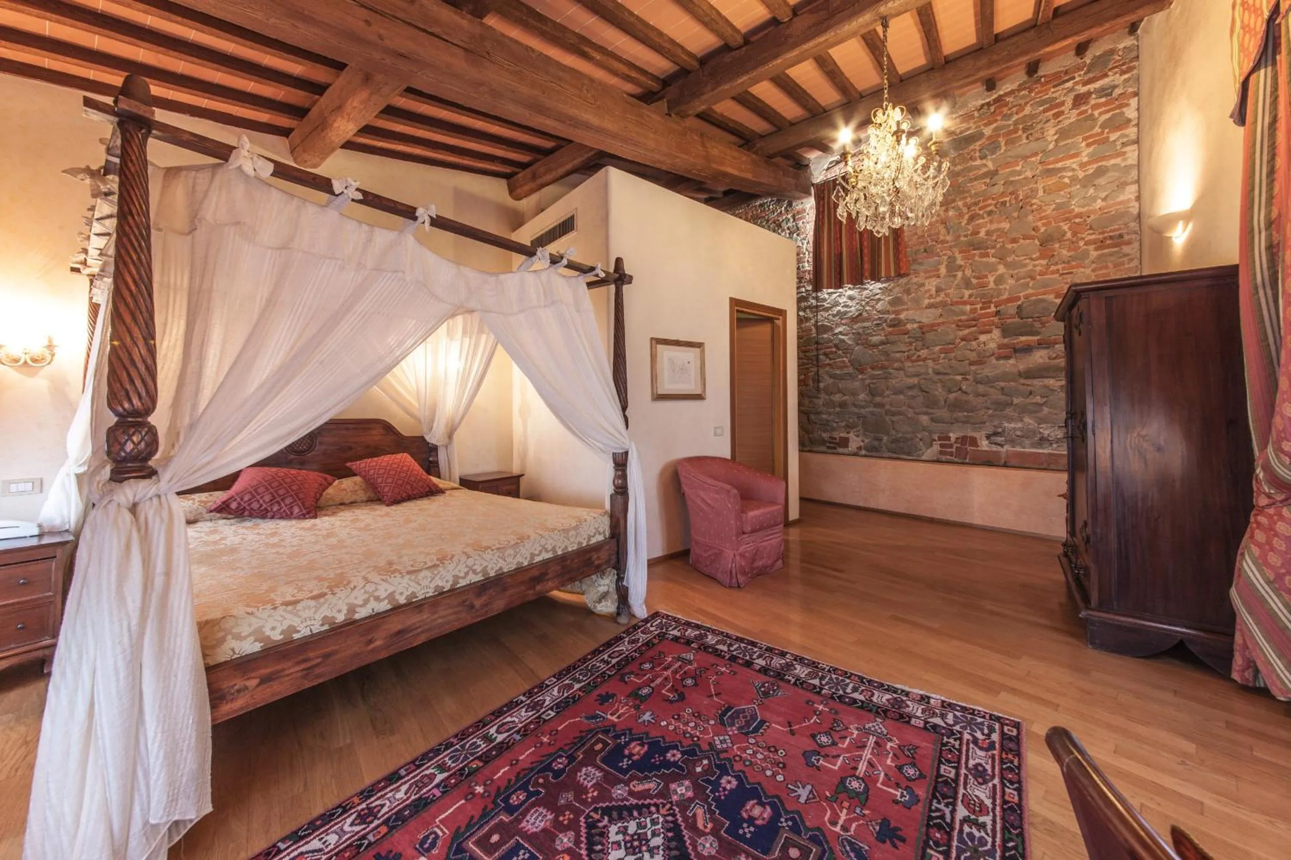 Bedroom, Bed in Villa Casagrande Resort e SPA