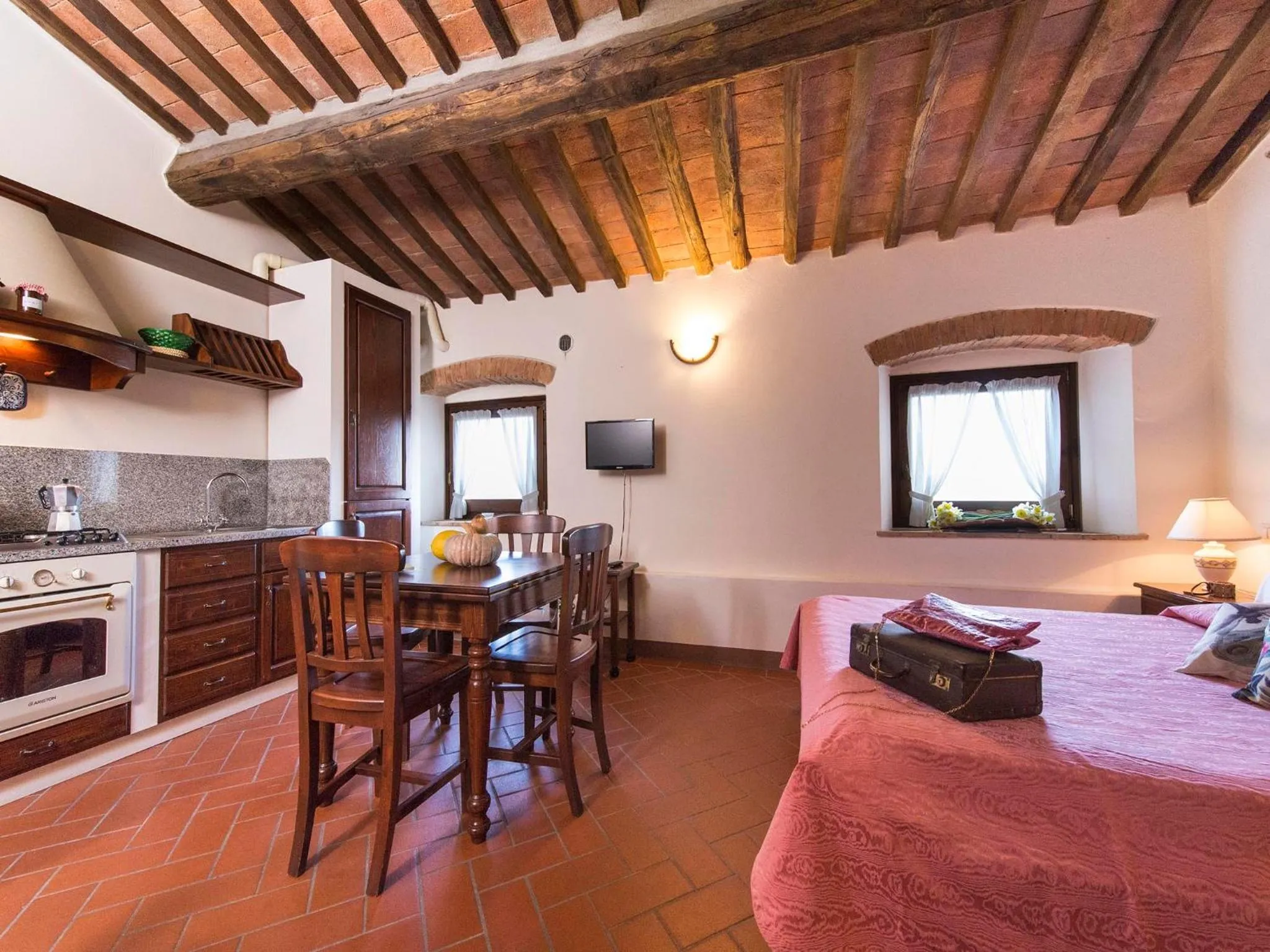 Kitchen or kitchenette, Bed in Country House il Ciliegio
