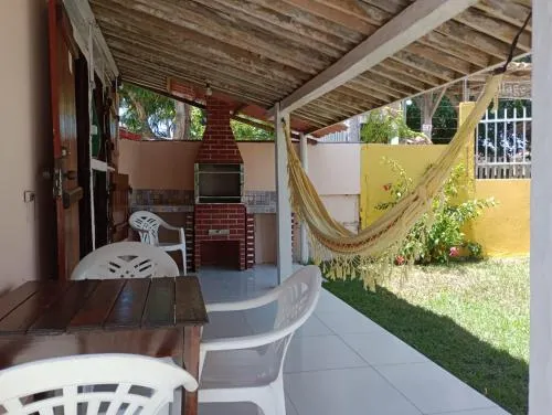 Casa completa na perto da Praia de Coroa com estacionamento exclusivo
