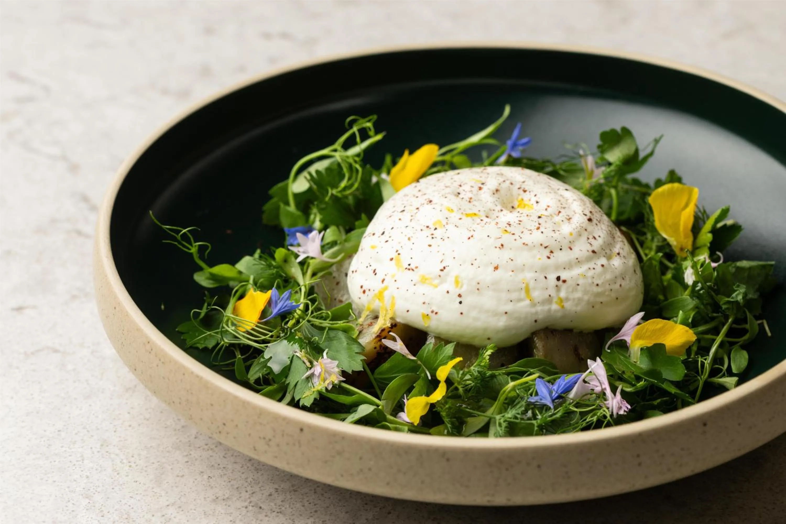 Restaurant/places to eat in Conrad Los Angeles