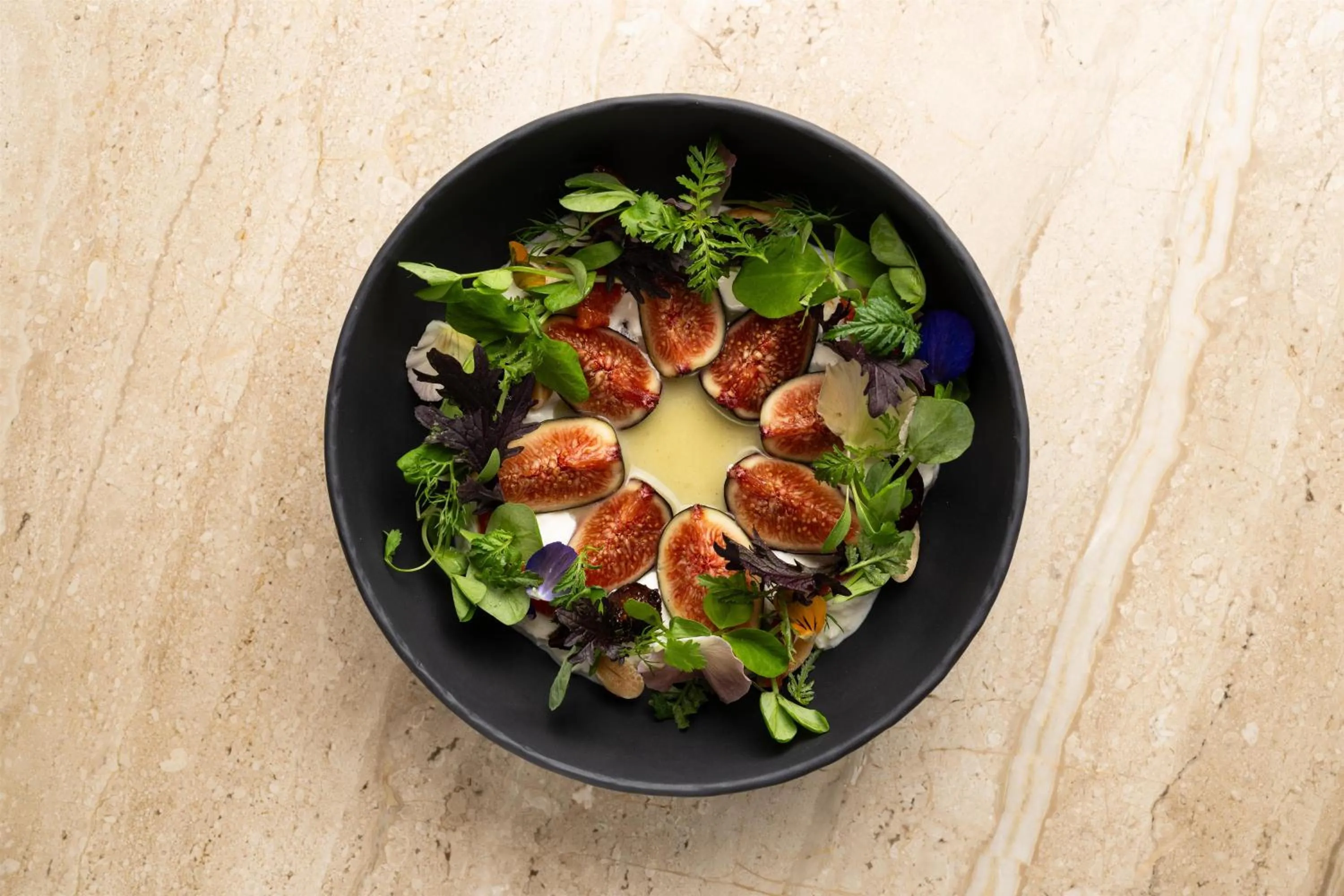 Dining area in Conrad Los Angeles