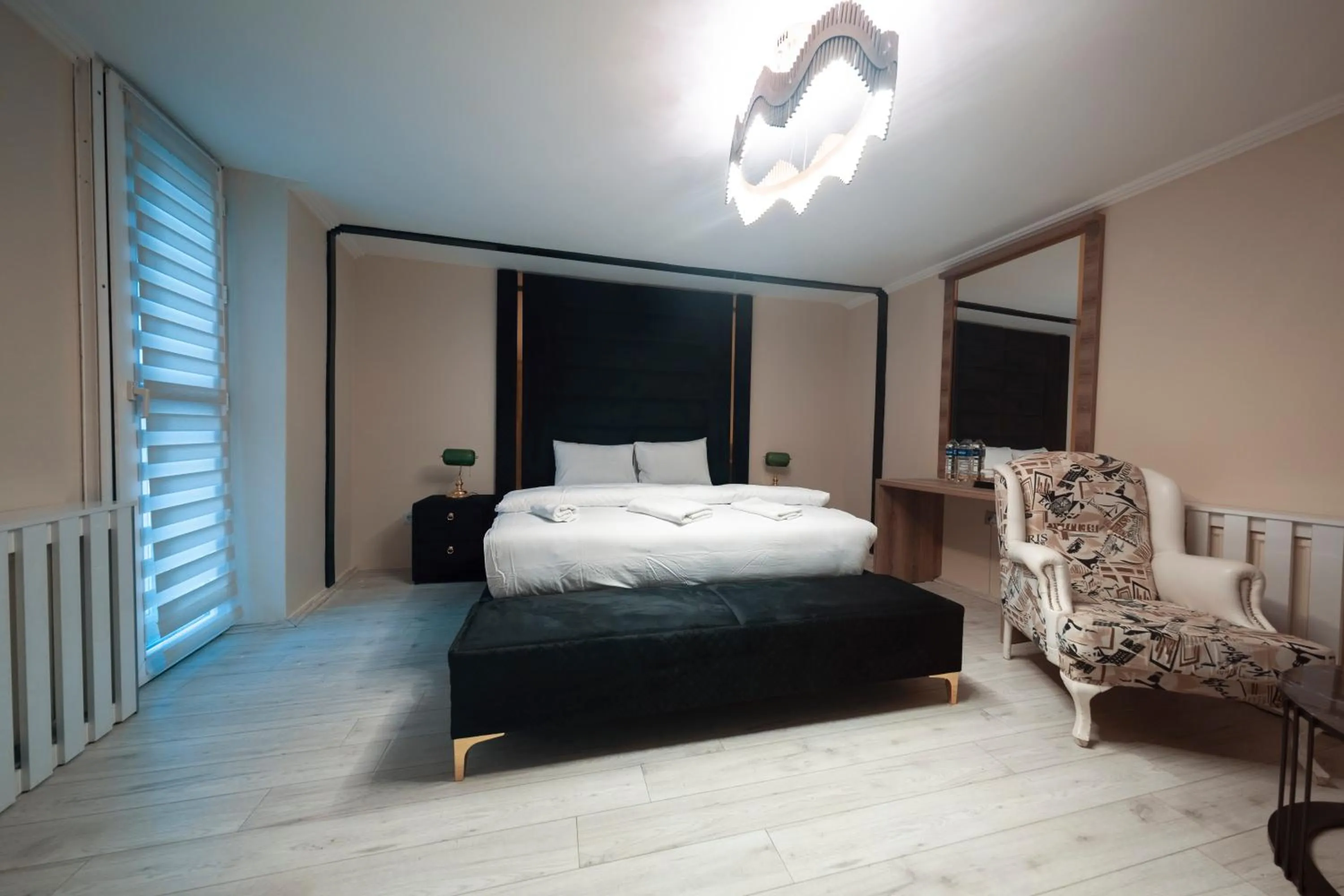 Bed in By Sultan Otel